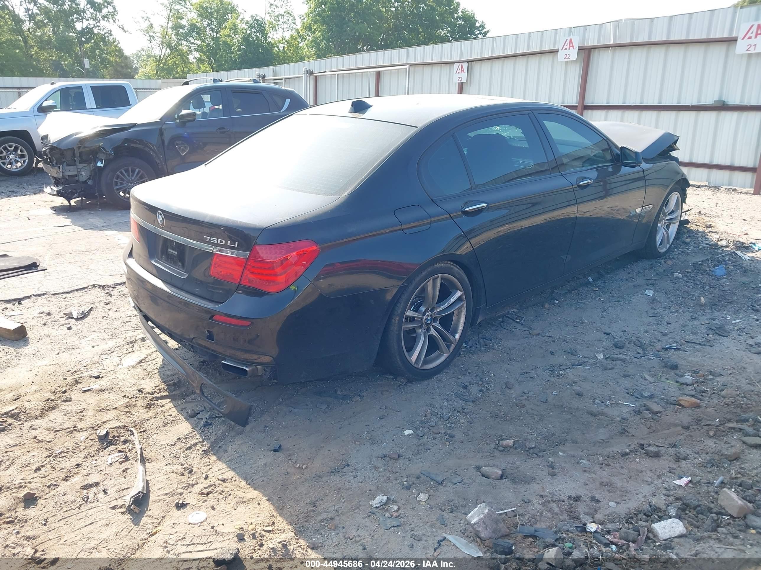 BMW 750LI image 4