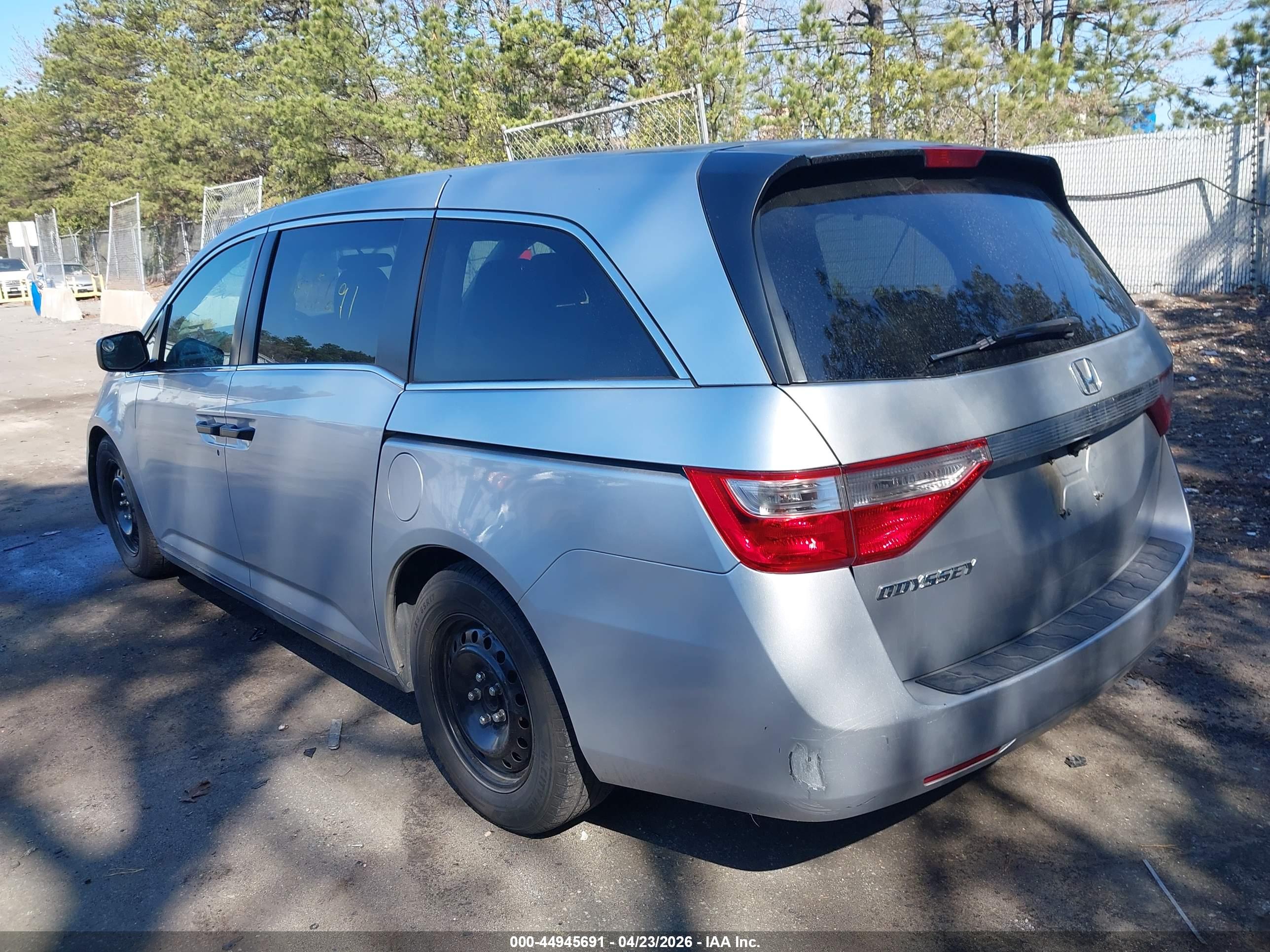 HONDA ODYSSEY image 3