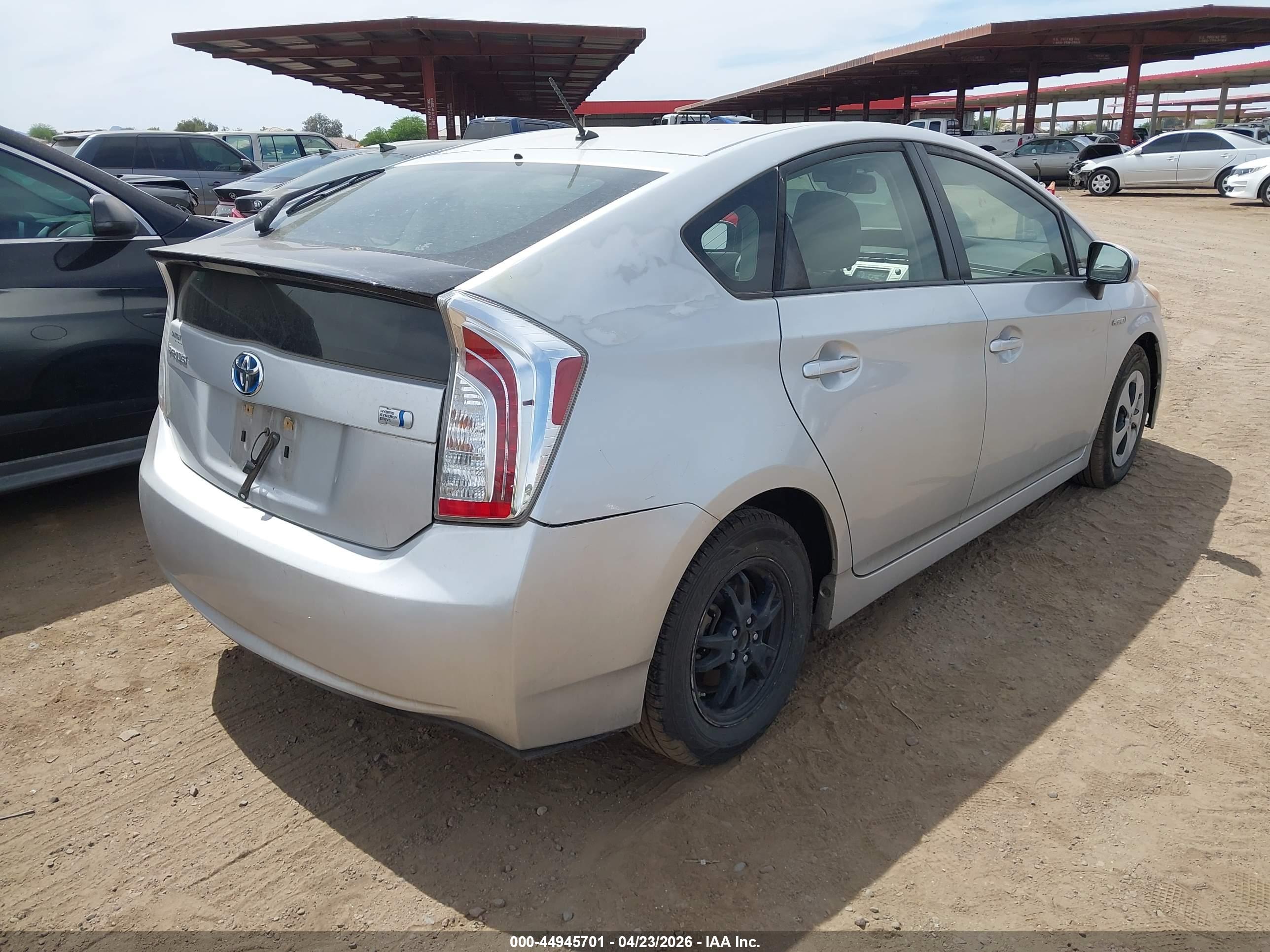 TOYOTA PRIUS image 4