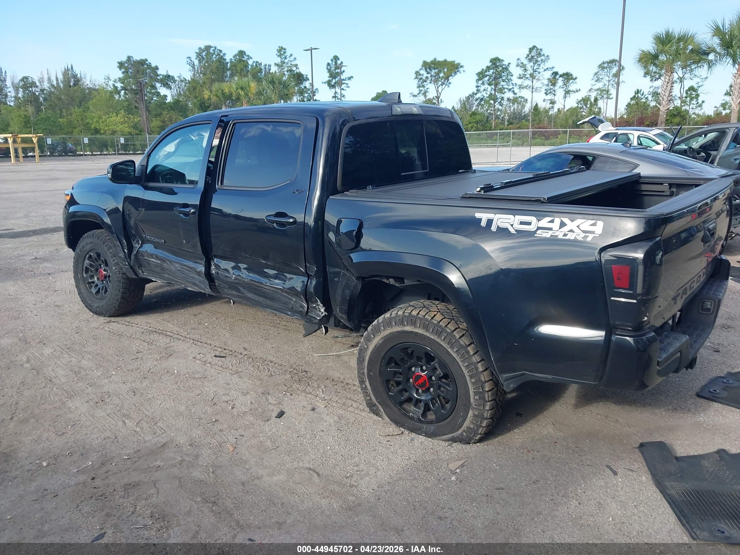 TOYOTA TACOMA image 3