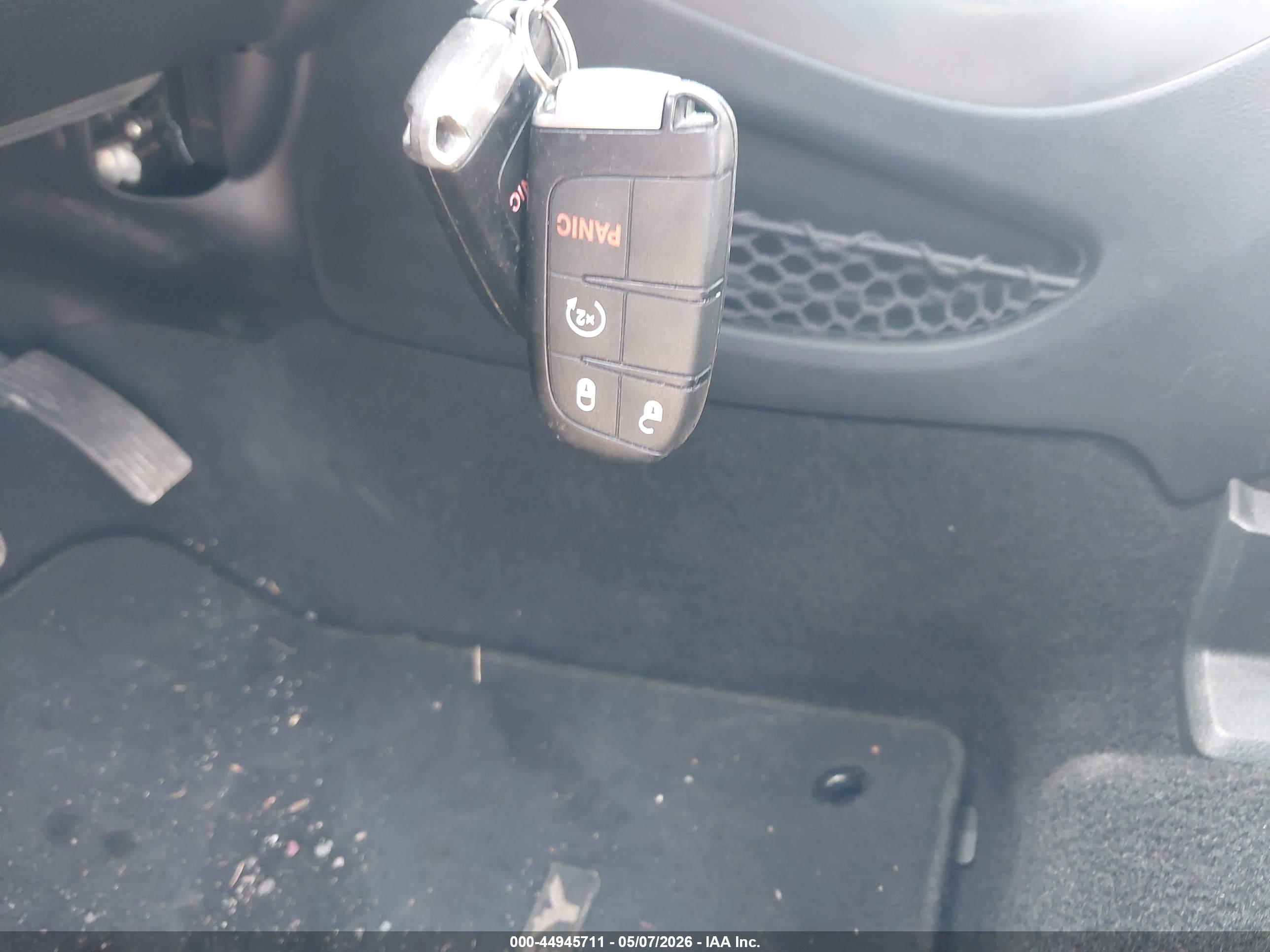DODGE JOURNEY image 11