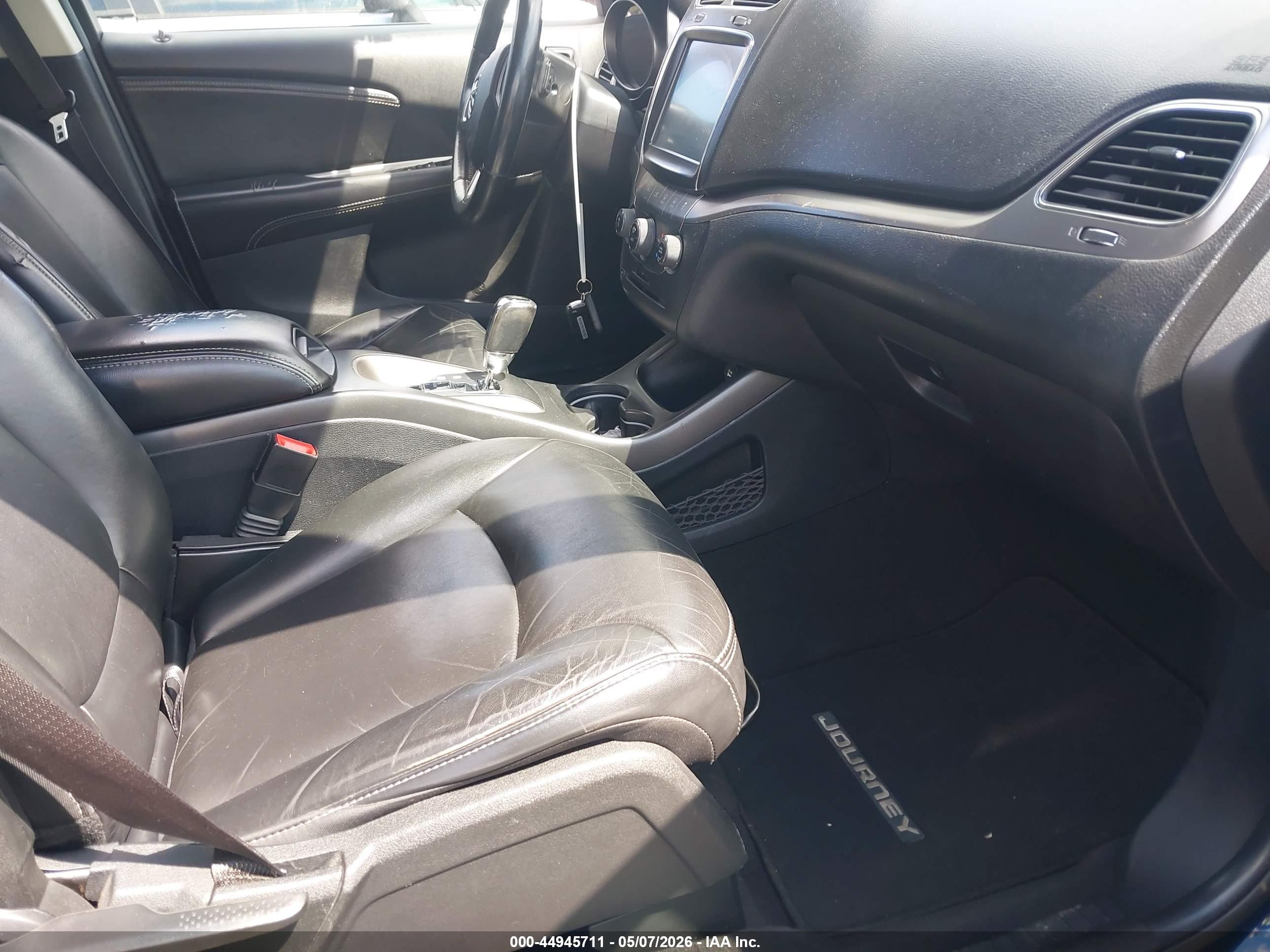 DODGE JOURNEY image 5