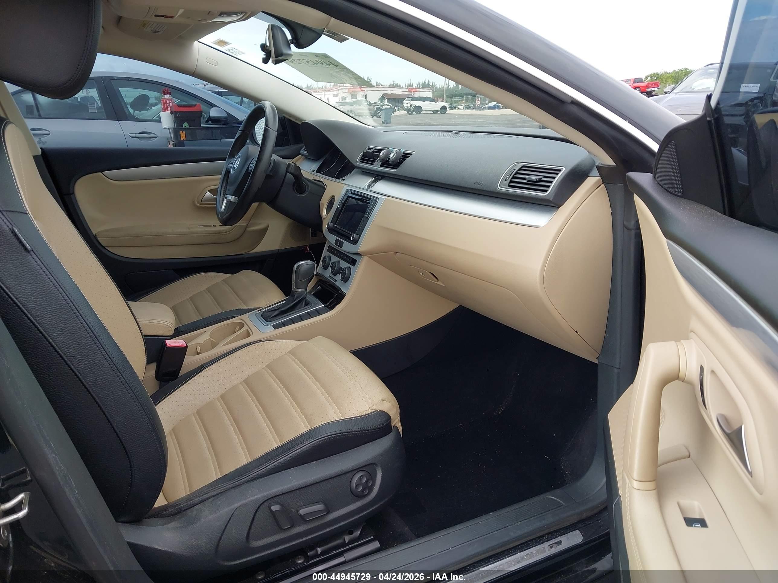 VOLKSWAGEN CC image 5