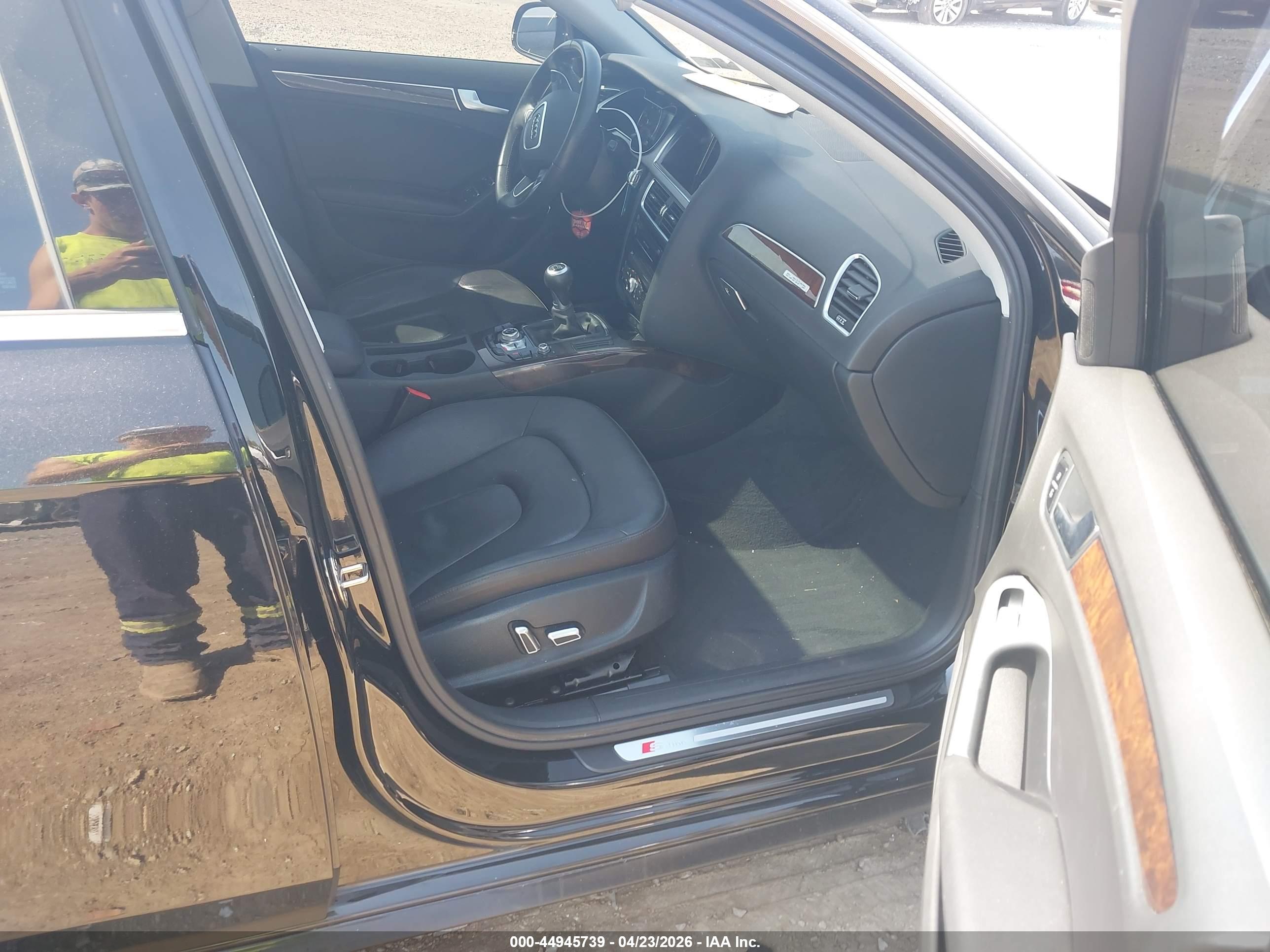 AUDI A4 image 5