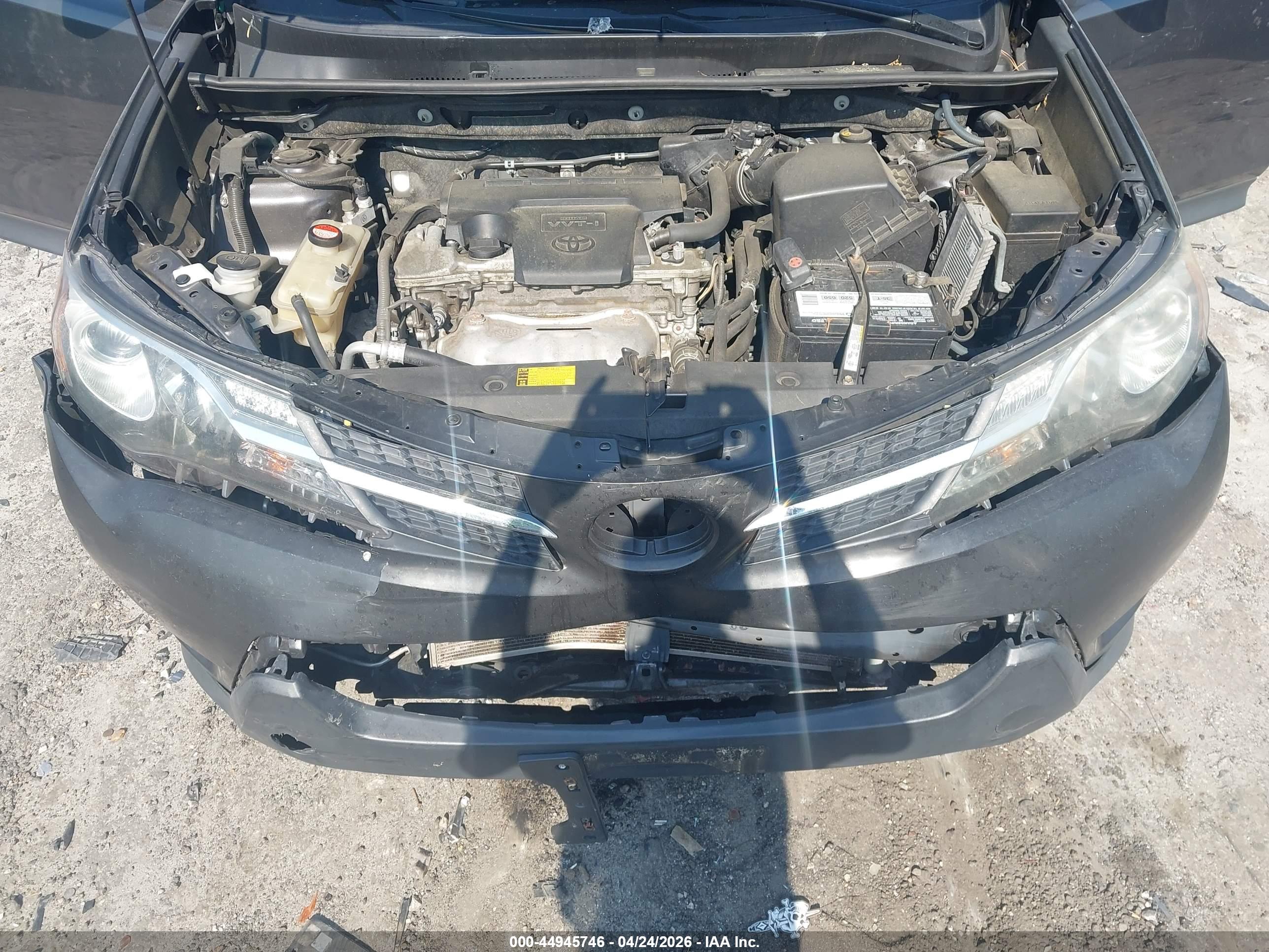 TOYOTA RAV4 image 10