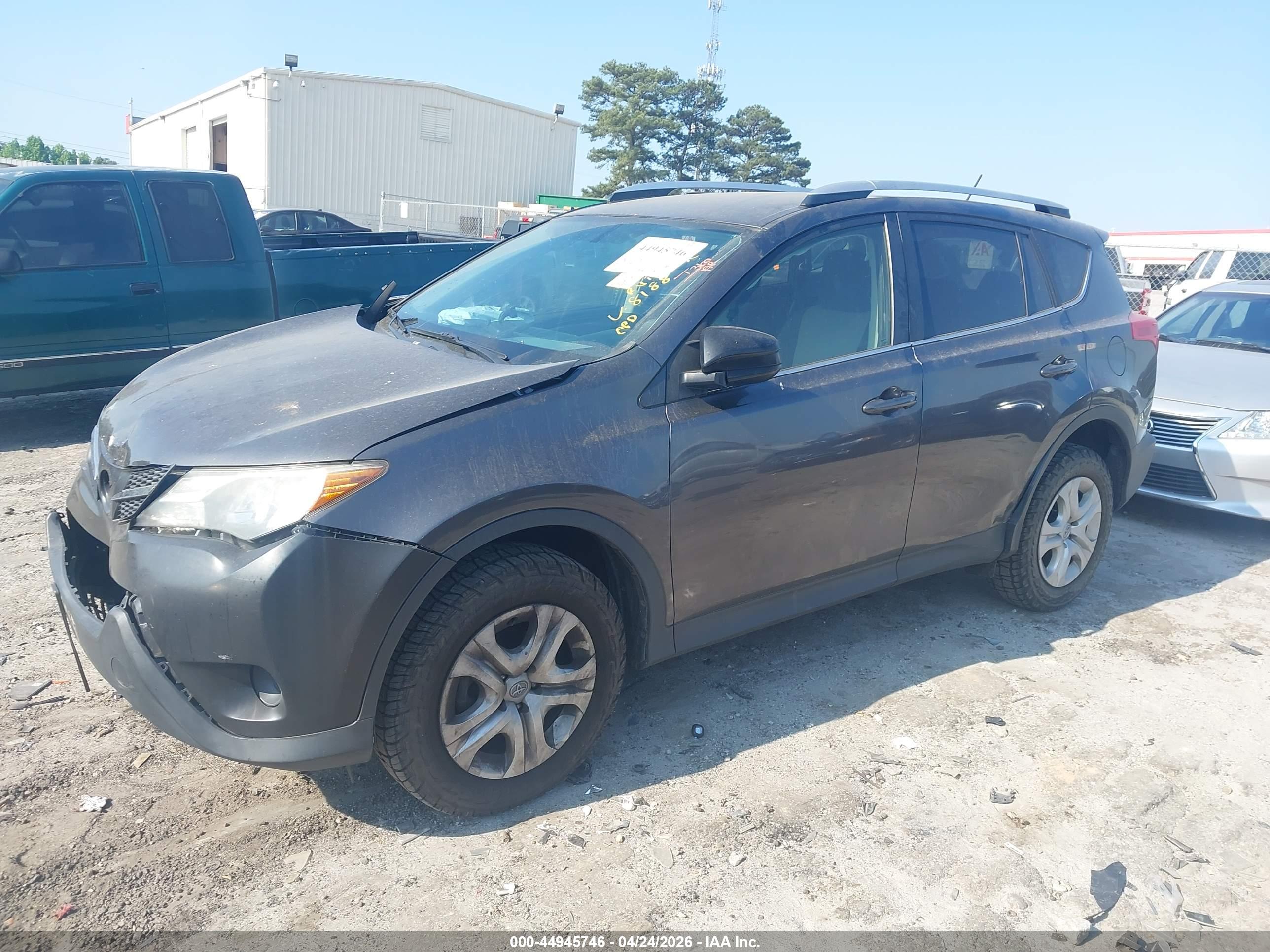 TOYOTA RAV4 image 2