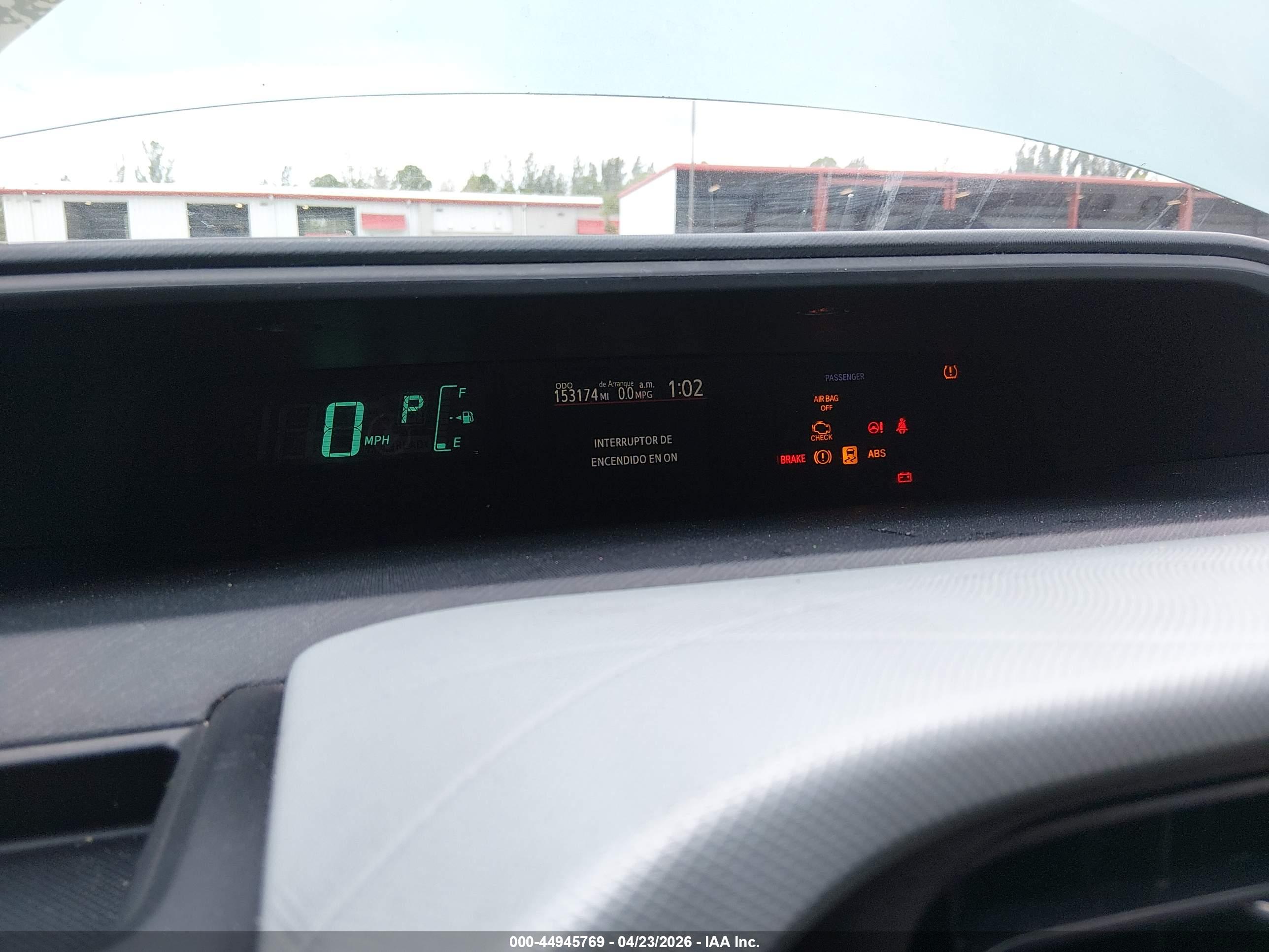 TOYOTA PRIUS image 7