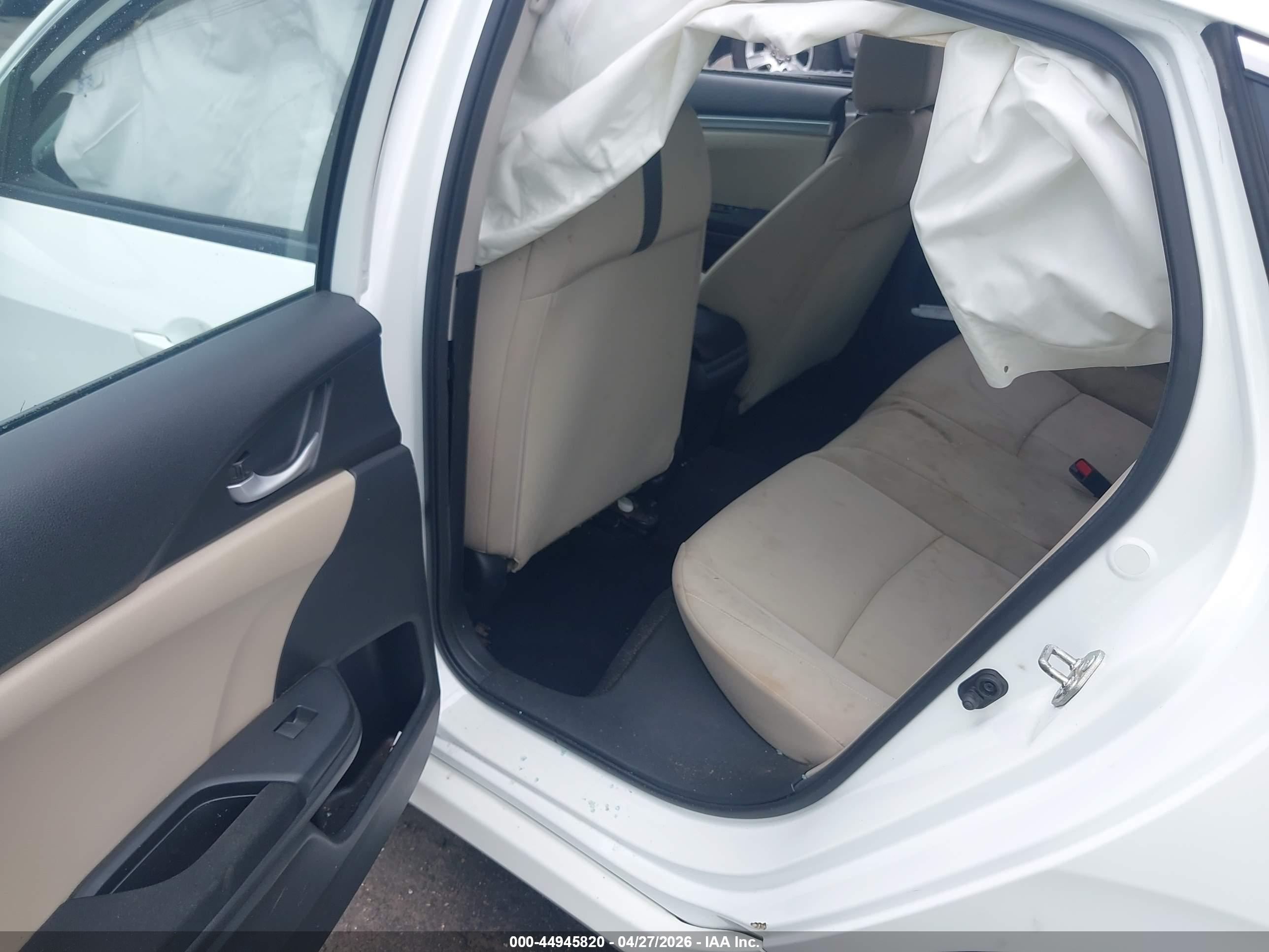 HONDA CIVIC image 8