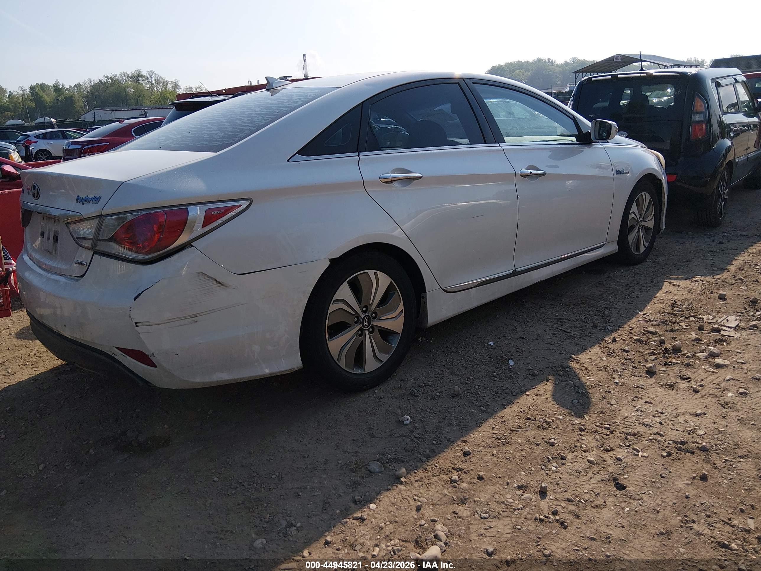 HYUNDAI SONATA image 4