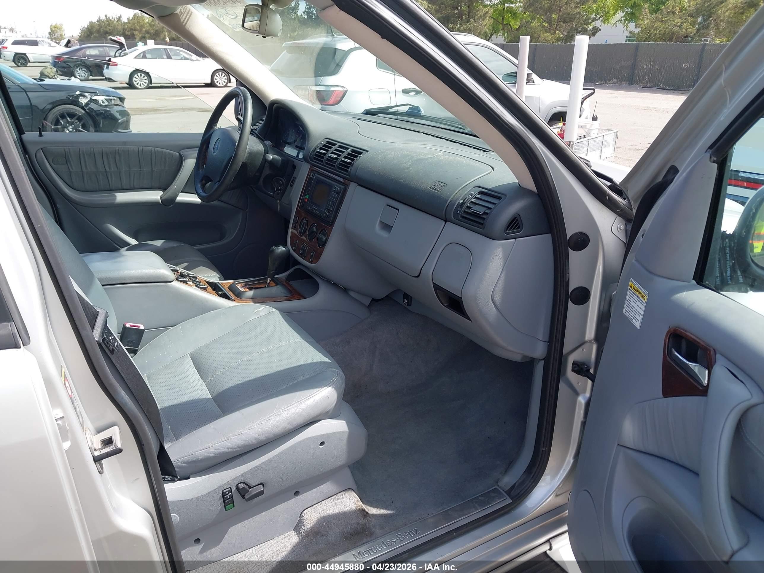 MERCEDES-BENZ ML image 5
