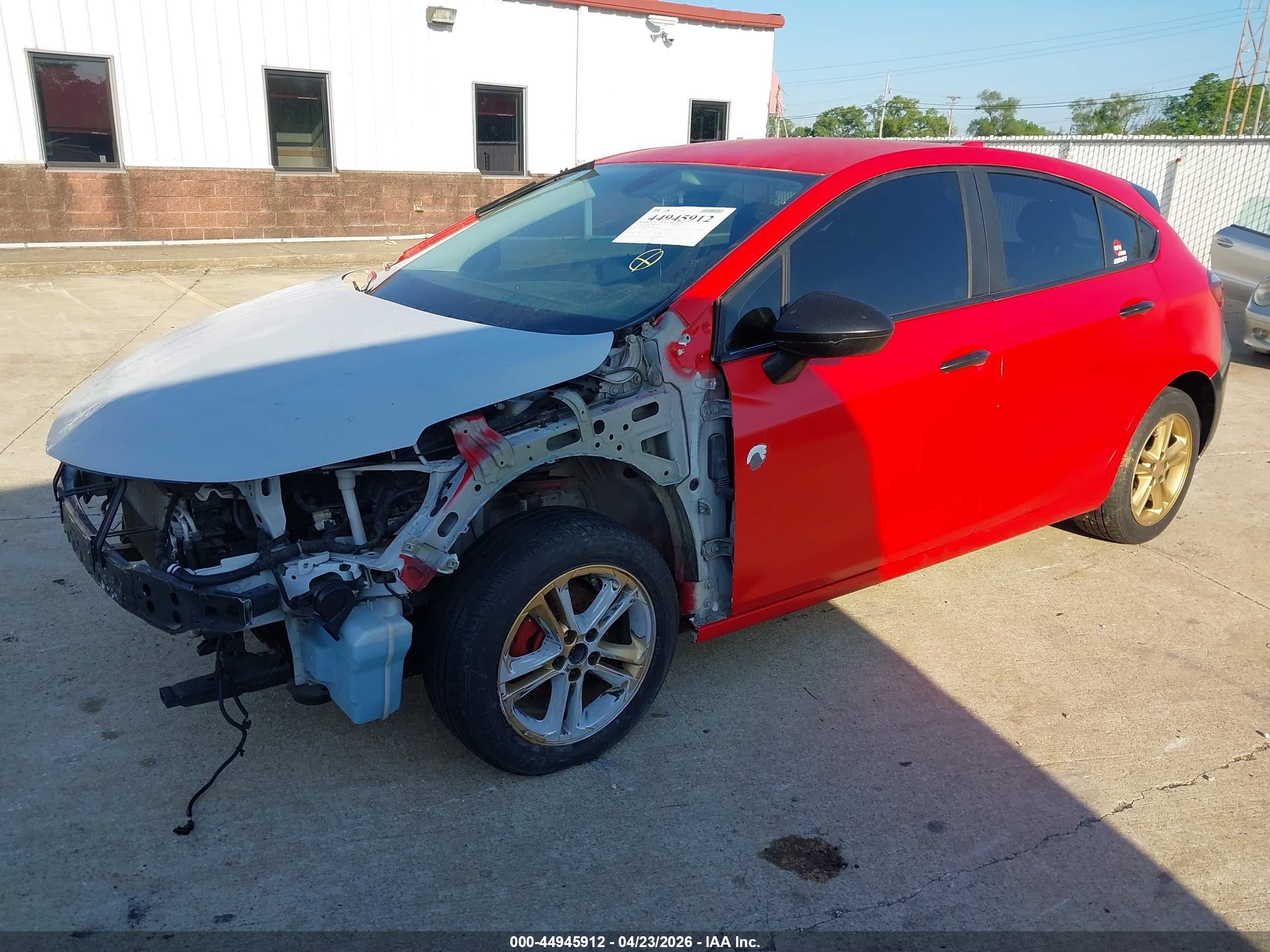 CHEVROLET CRUZE image 2