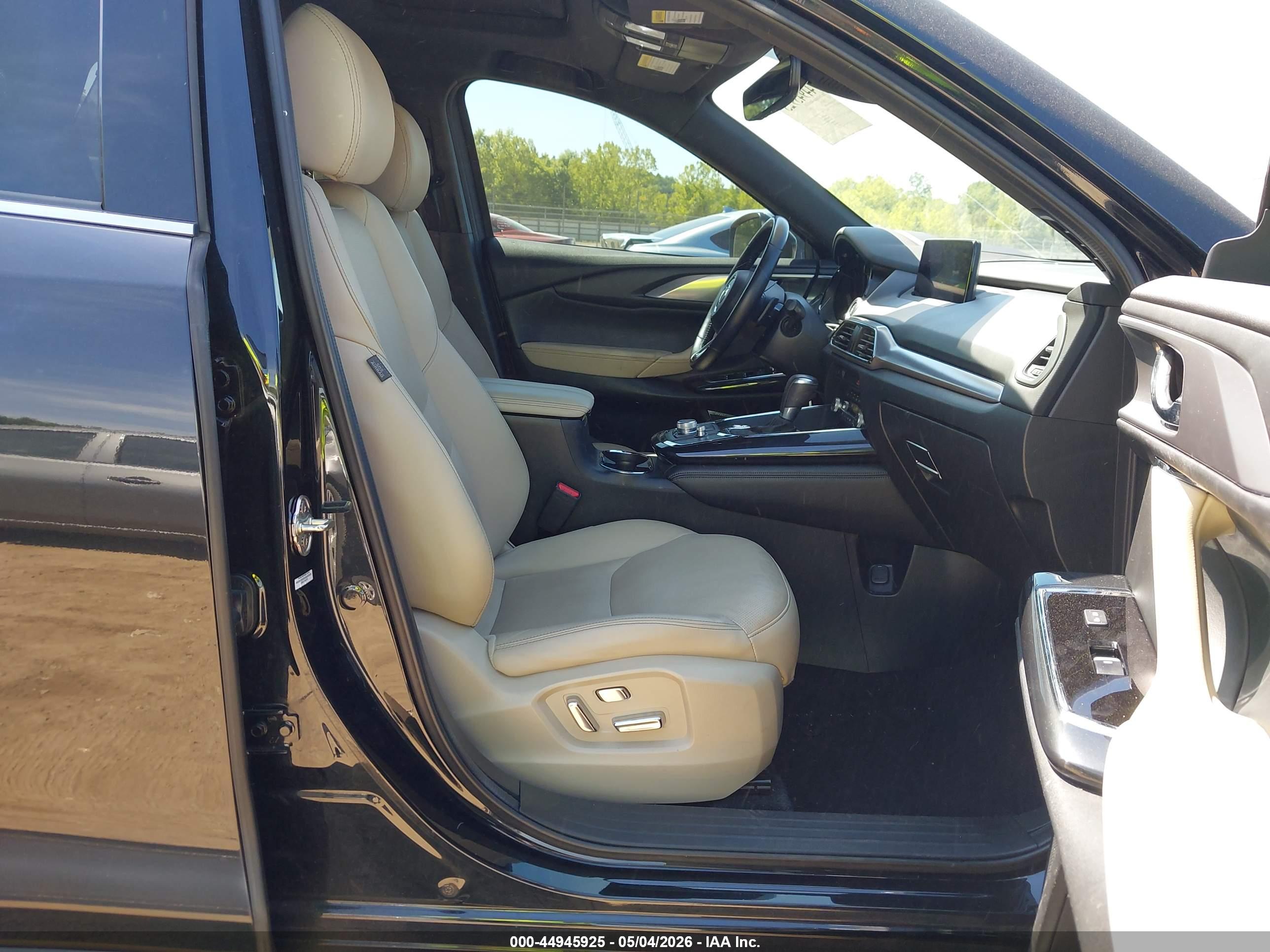 MAZDA CX-9 image 5
