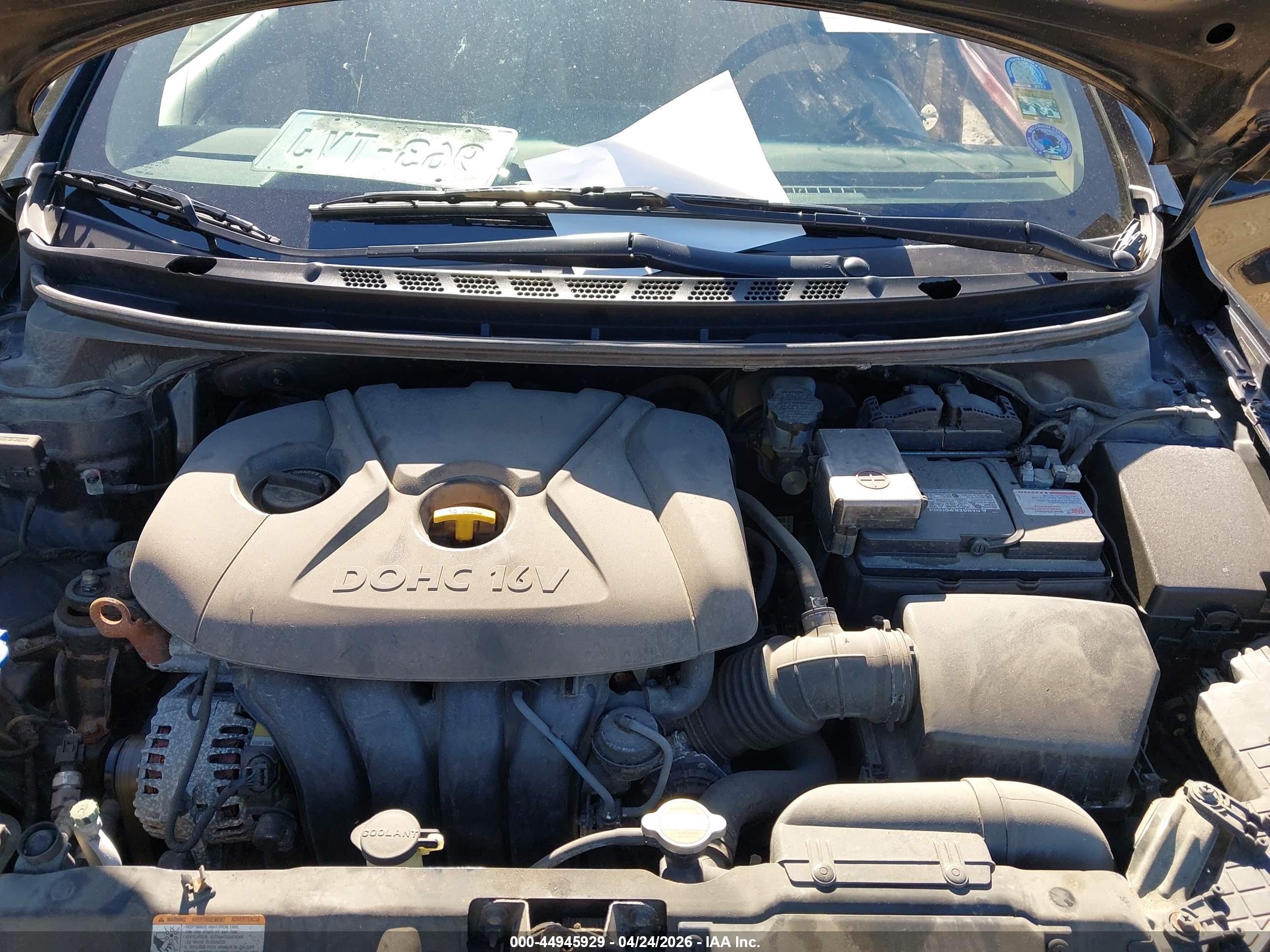 HYUNDAI ELANTRA image 10