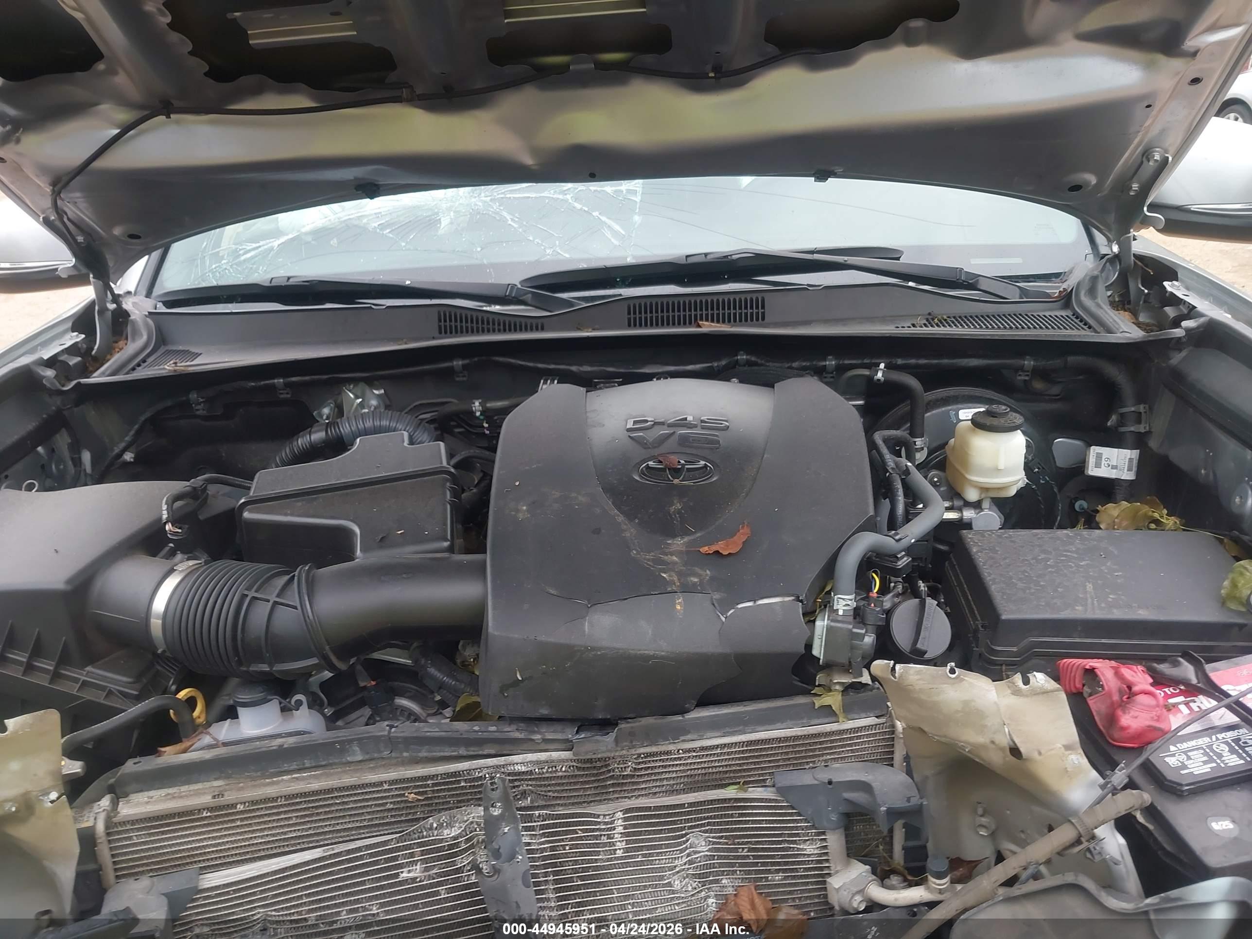 TOYOTA TACOMA image 10