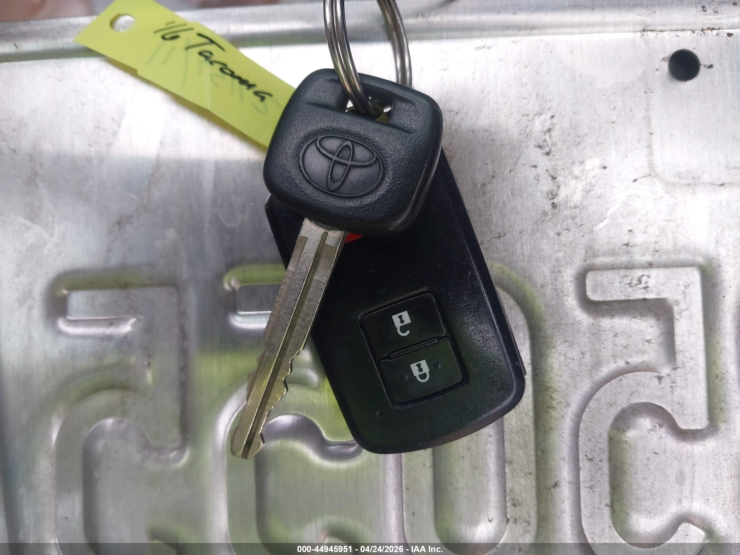 TOYOTA TACOMA image 11