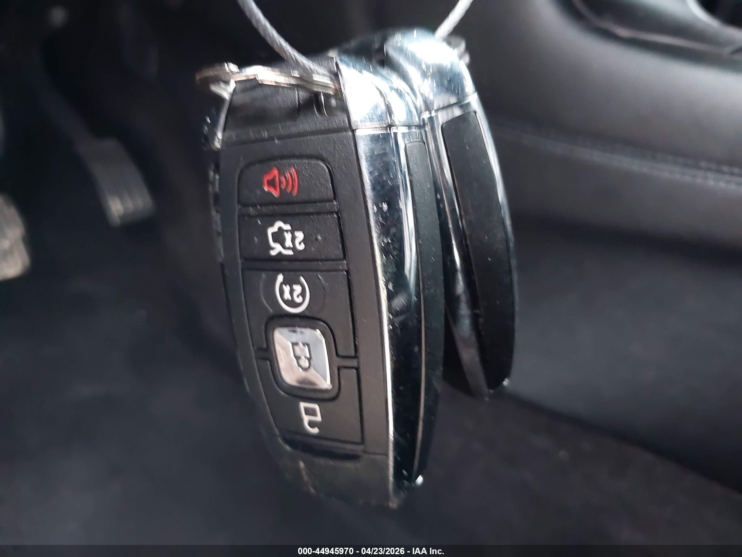 LINCOLN MKC image 11