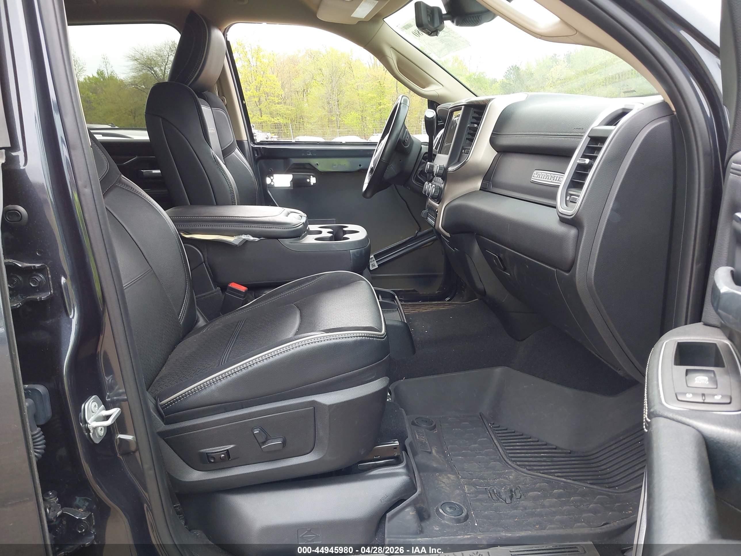 RAM 3500 image 5