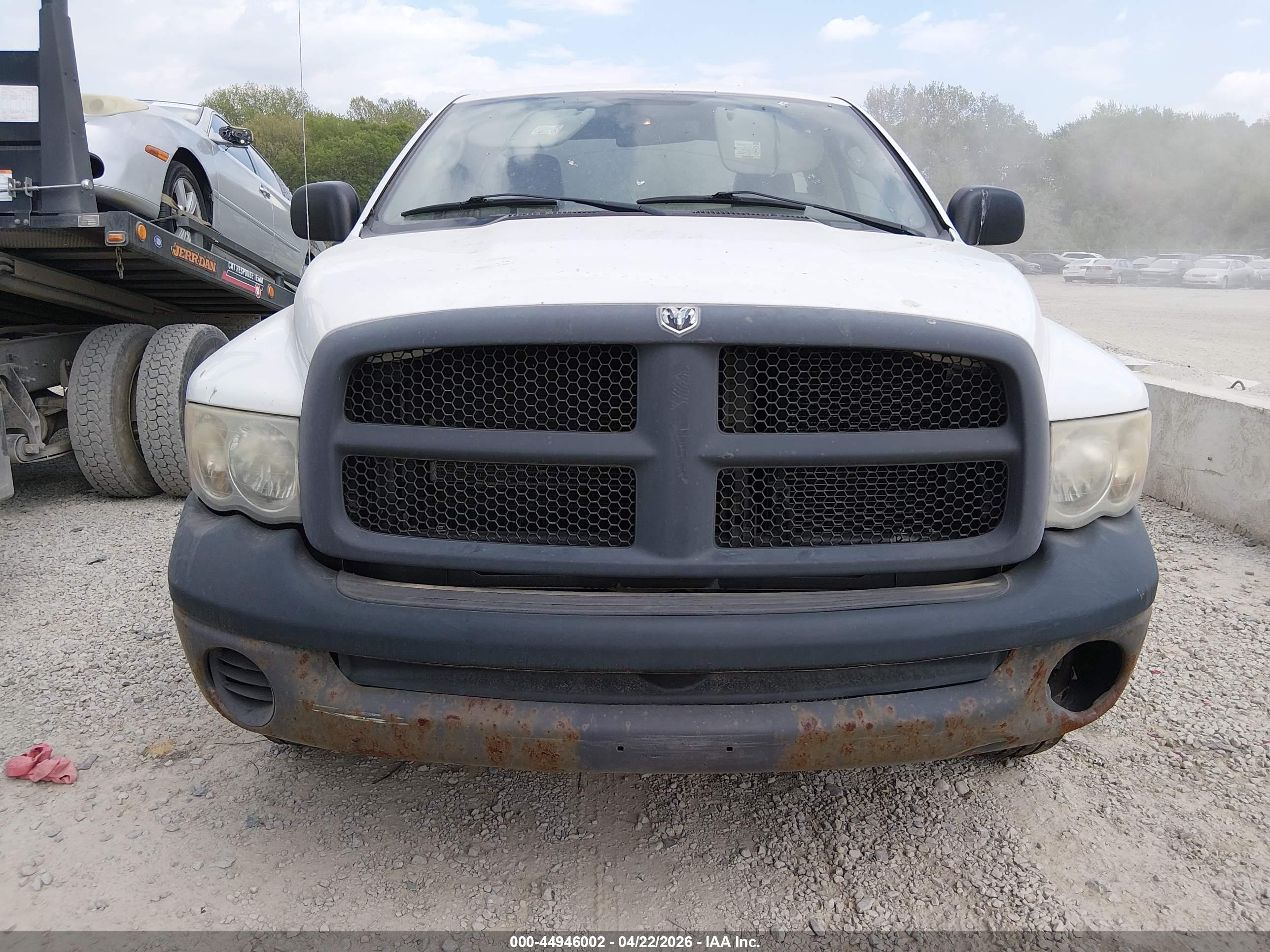 DODGE RAM image 6