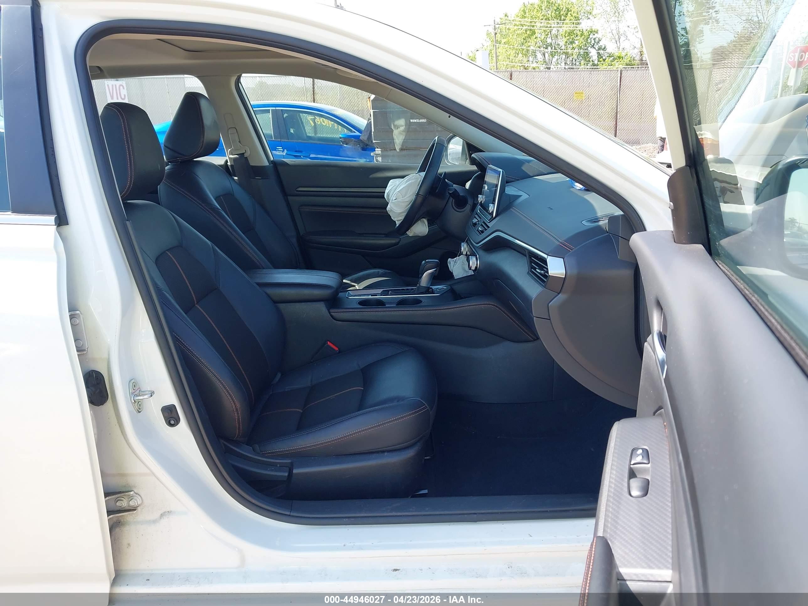 NISSAN ALTIMA image 5