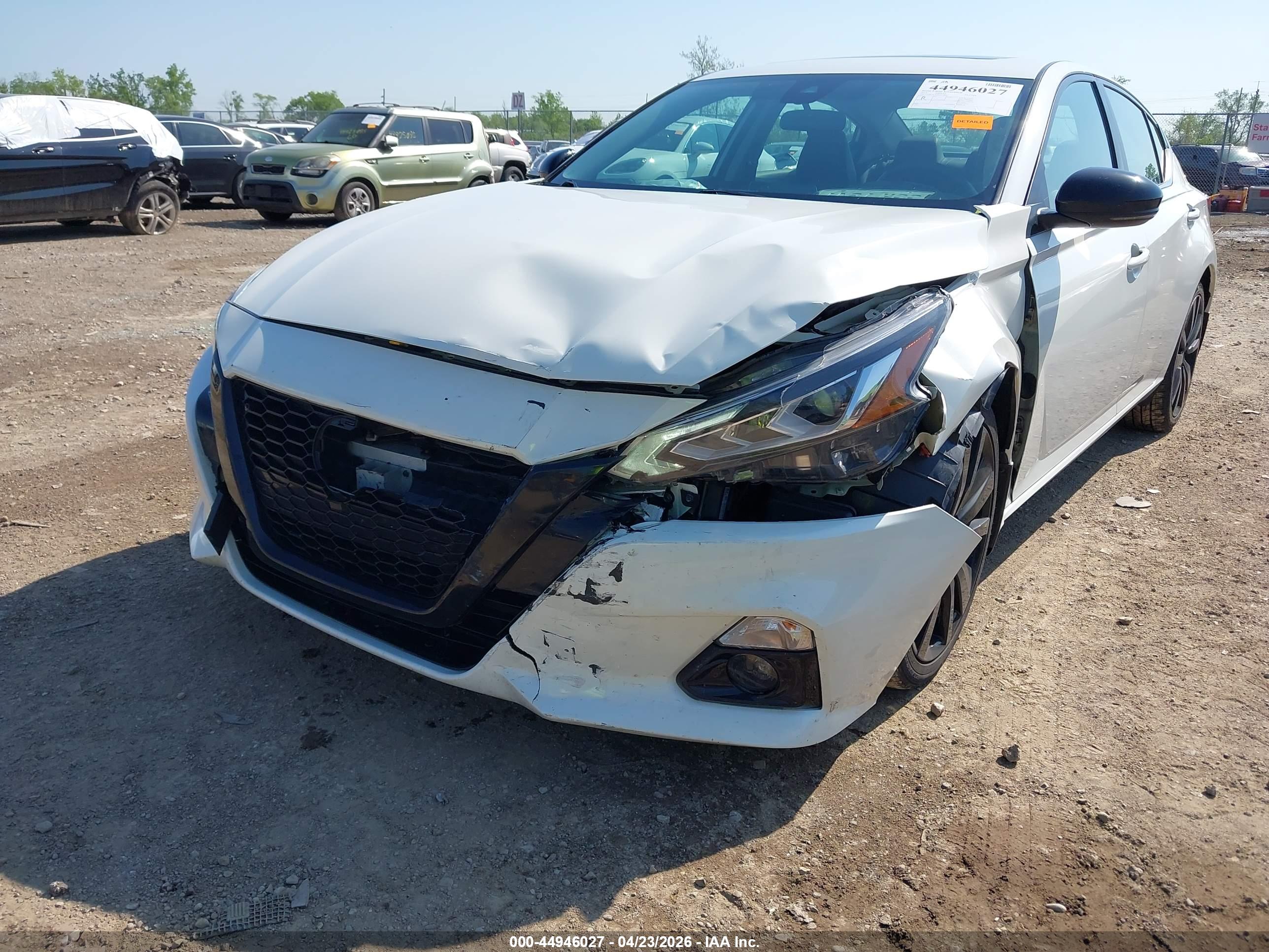 NISSAN ALTIMA image 6