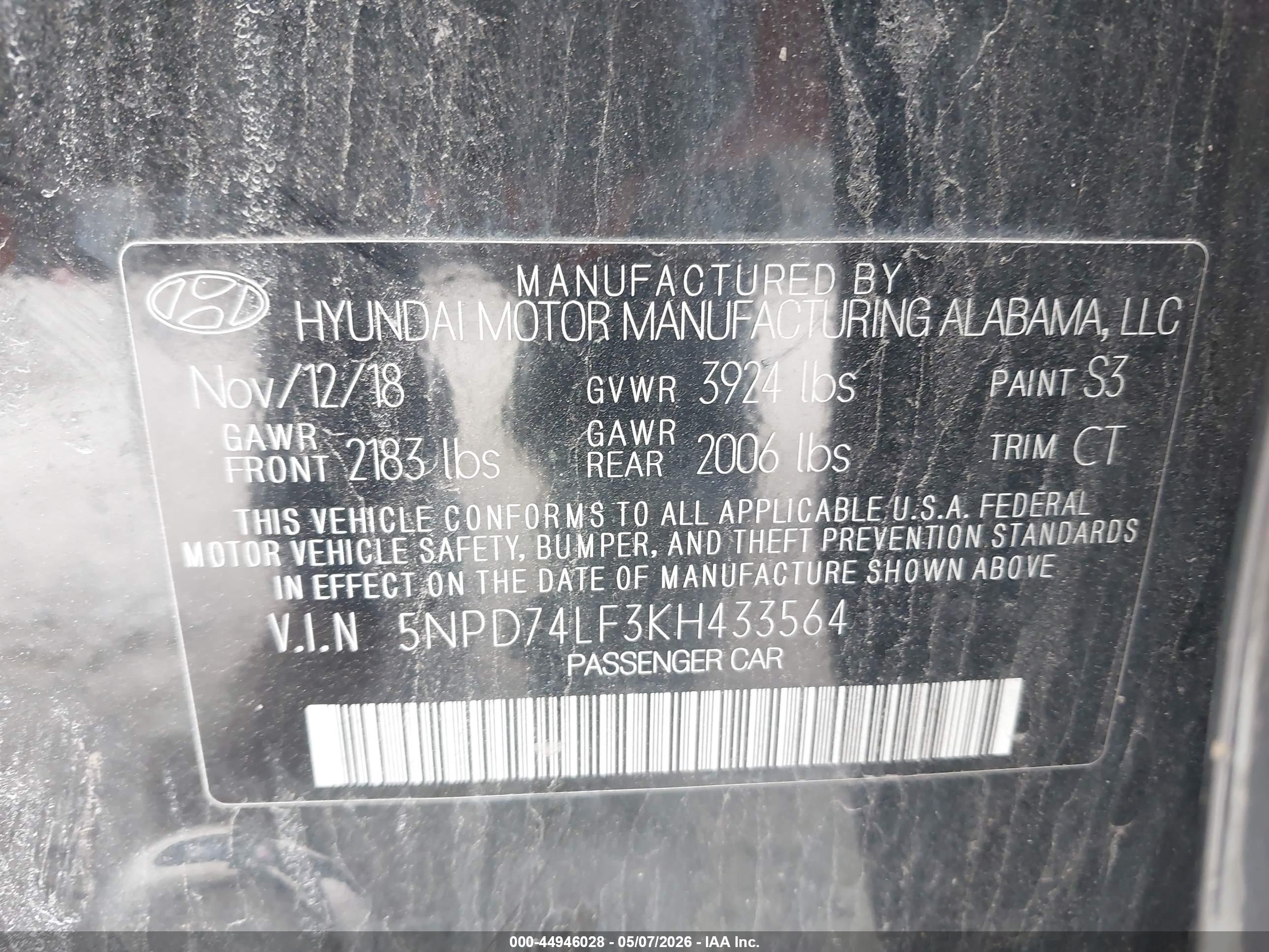 HYUNDAI ELANTRA image 9