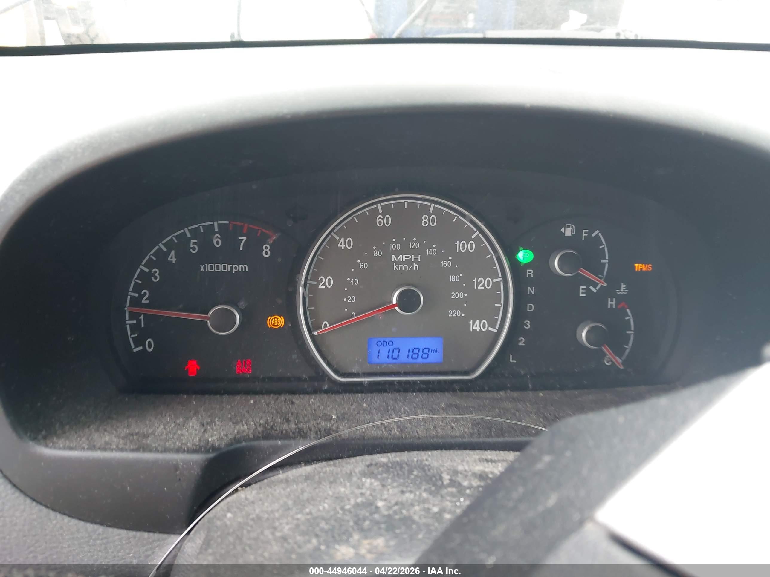 HYUNDAI ELANTRA image 7
