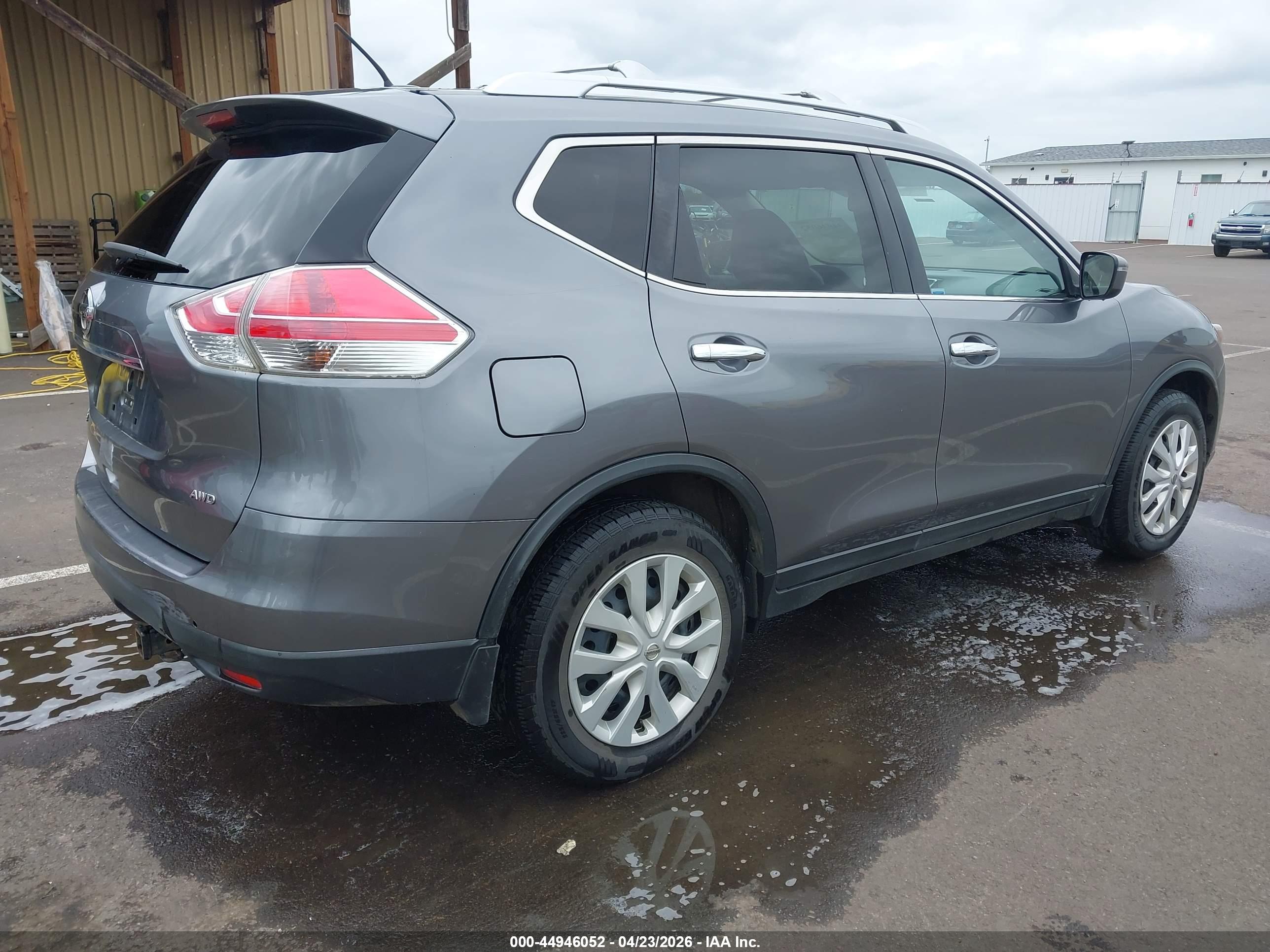NISSAN ROGUE image 4