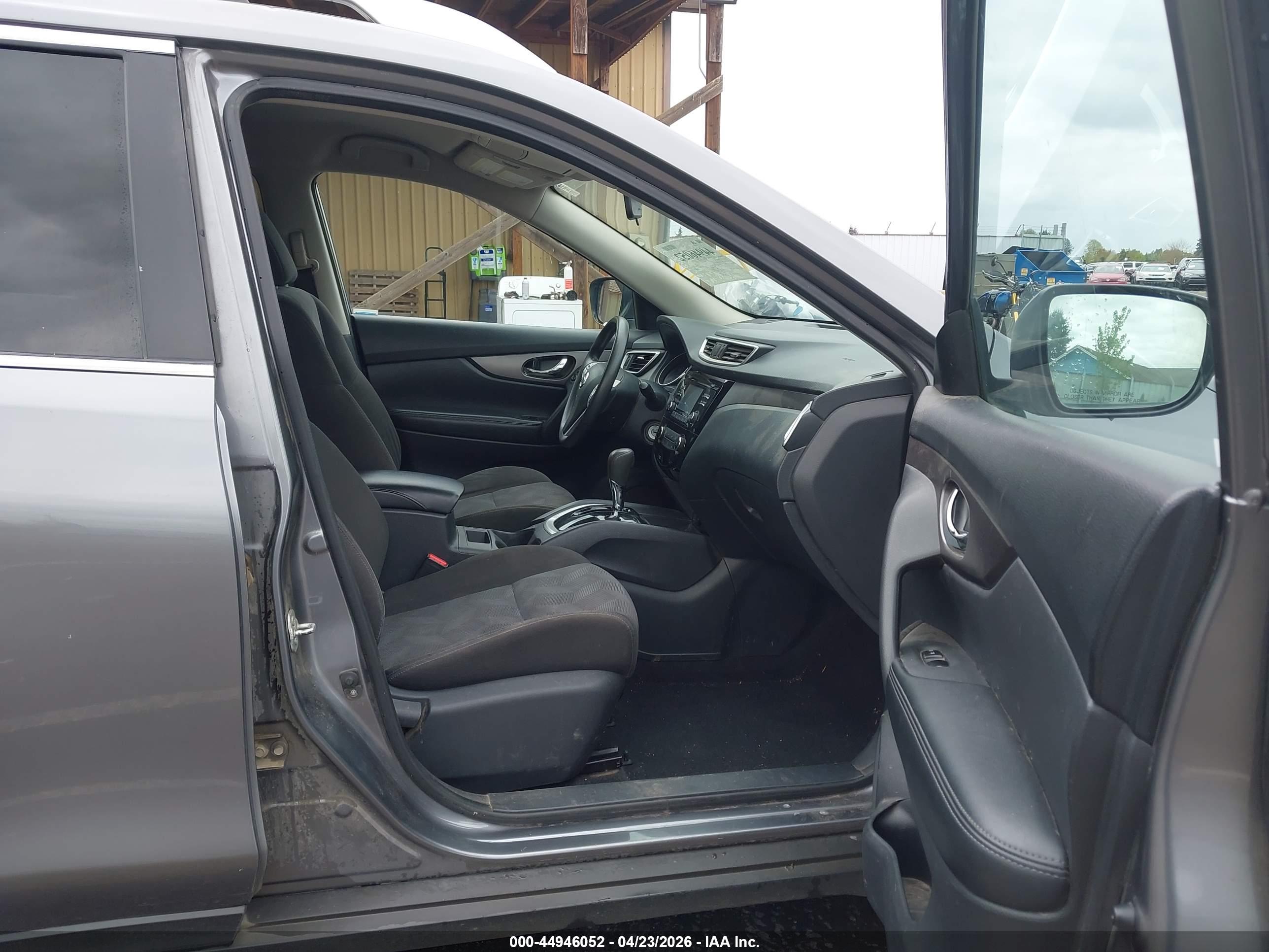 NISSAN ROGUE image 5