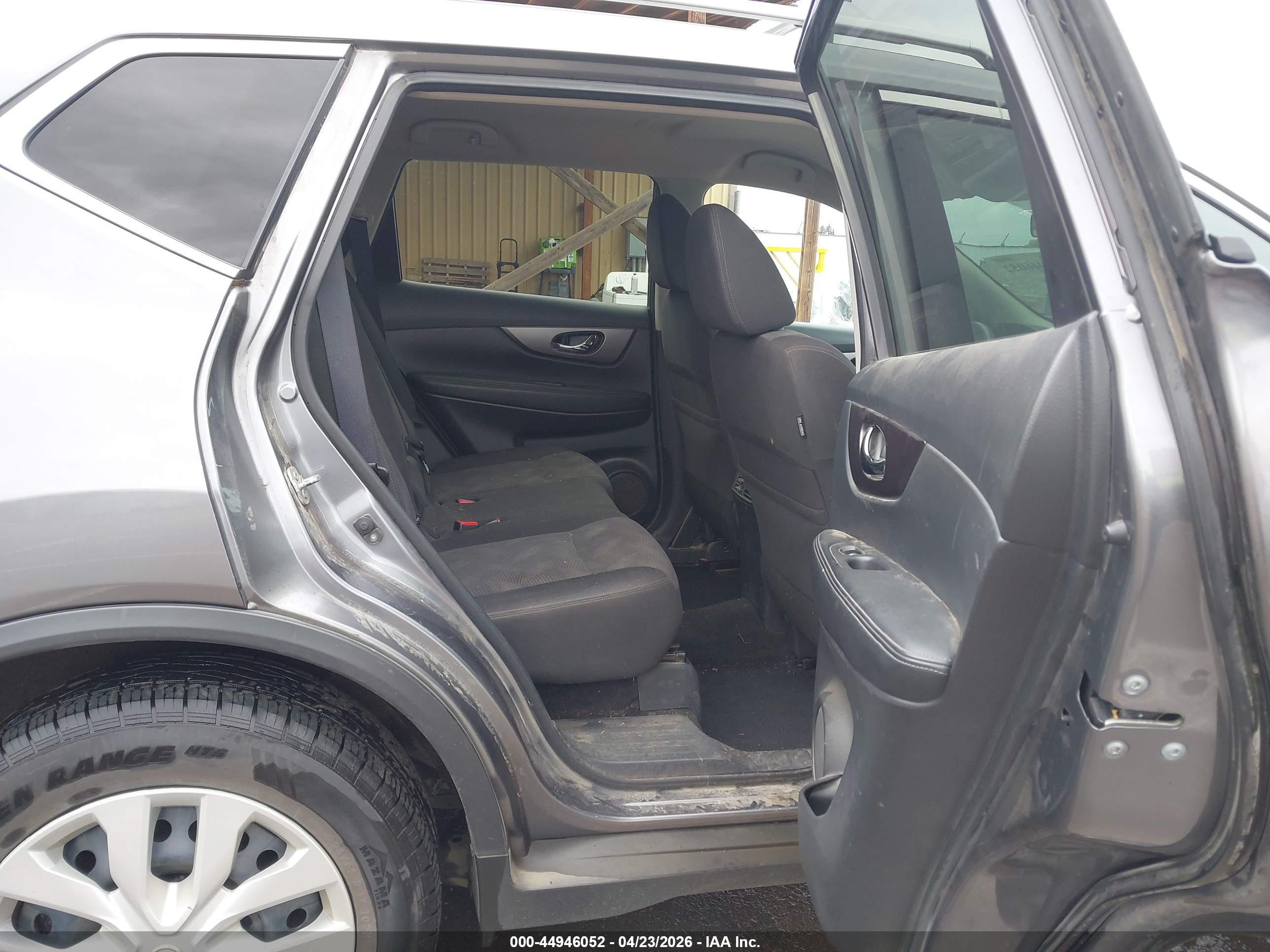 NISSAN ROGUE image 8