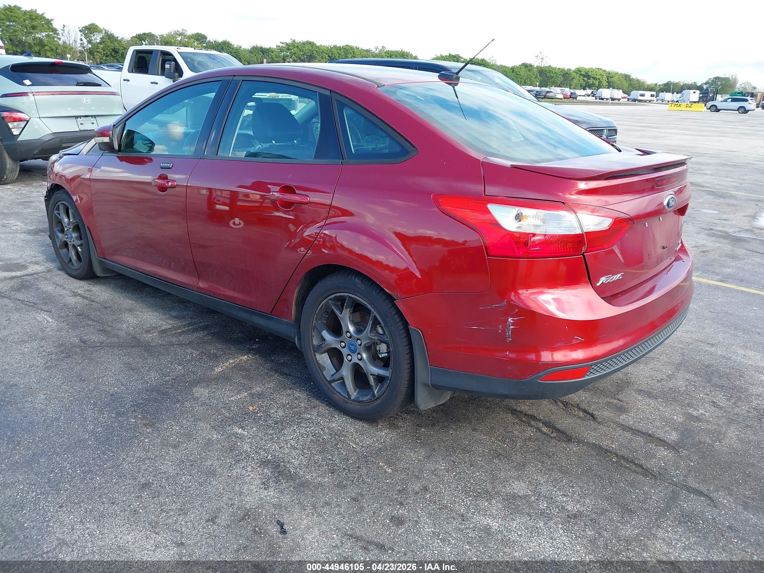 FORD FOCUS image 3
