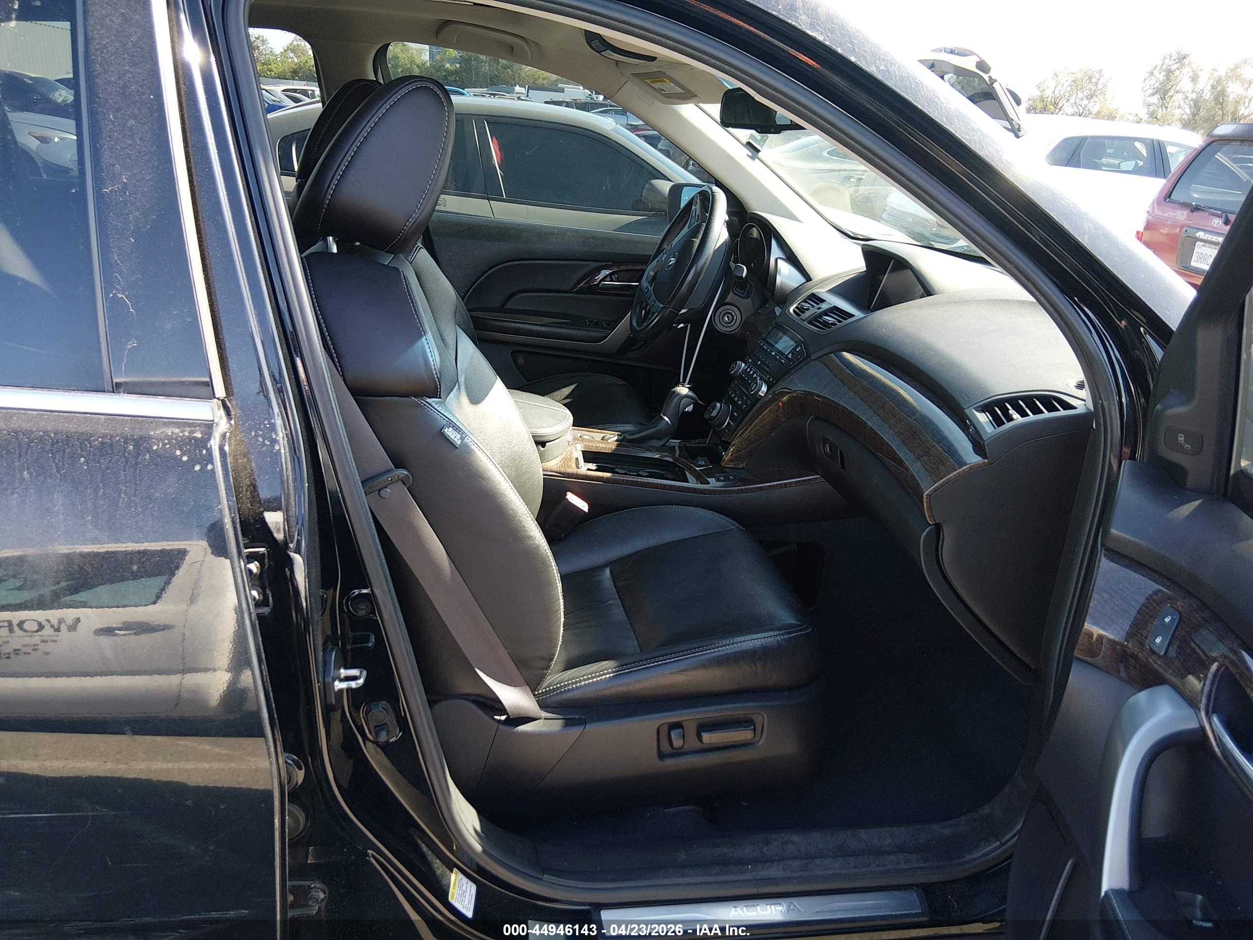 ACURA MDX image 5