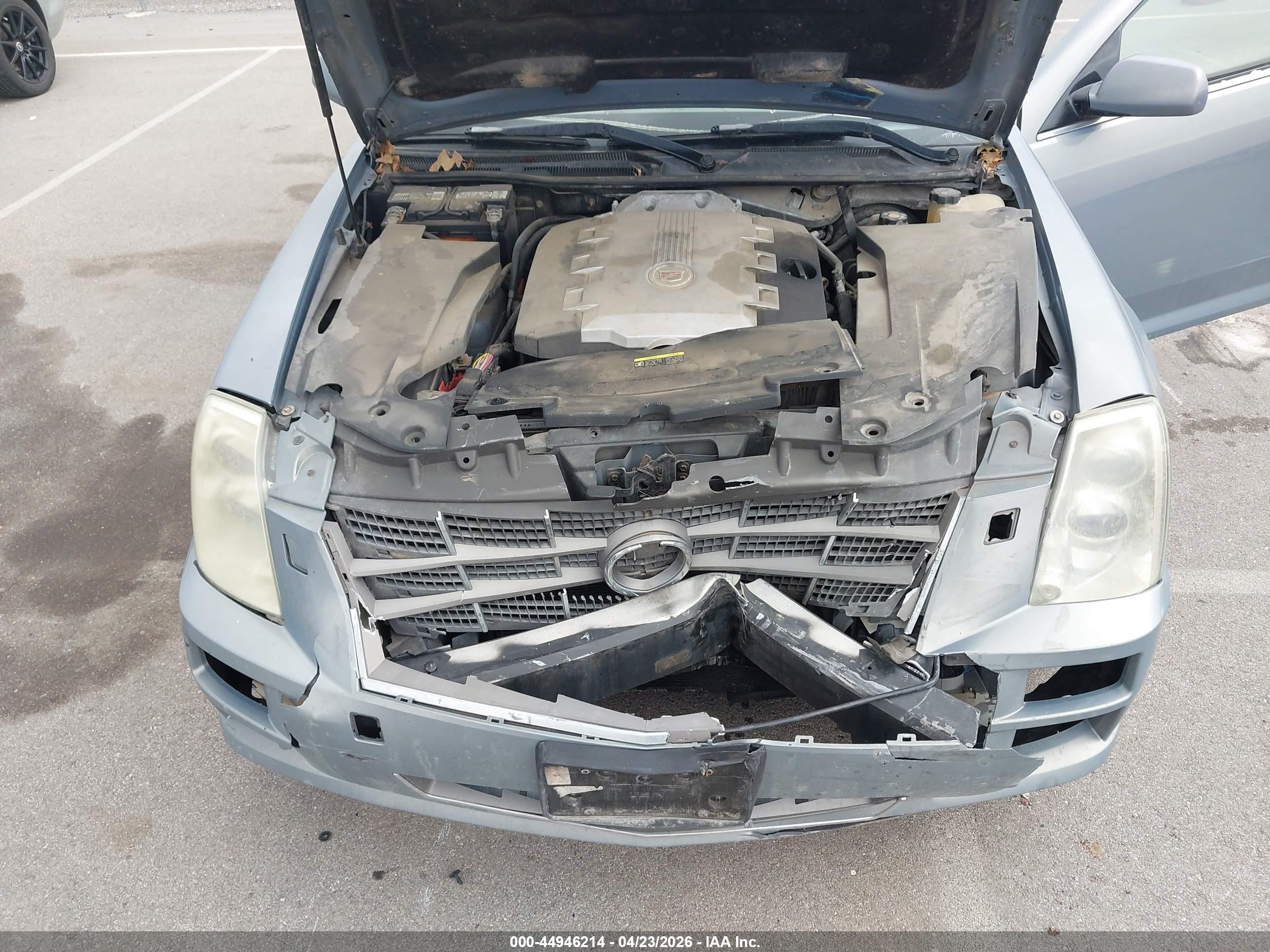 CADILLAC STS image 10
