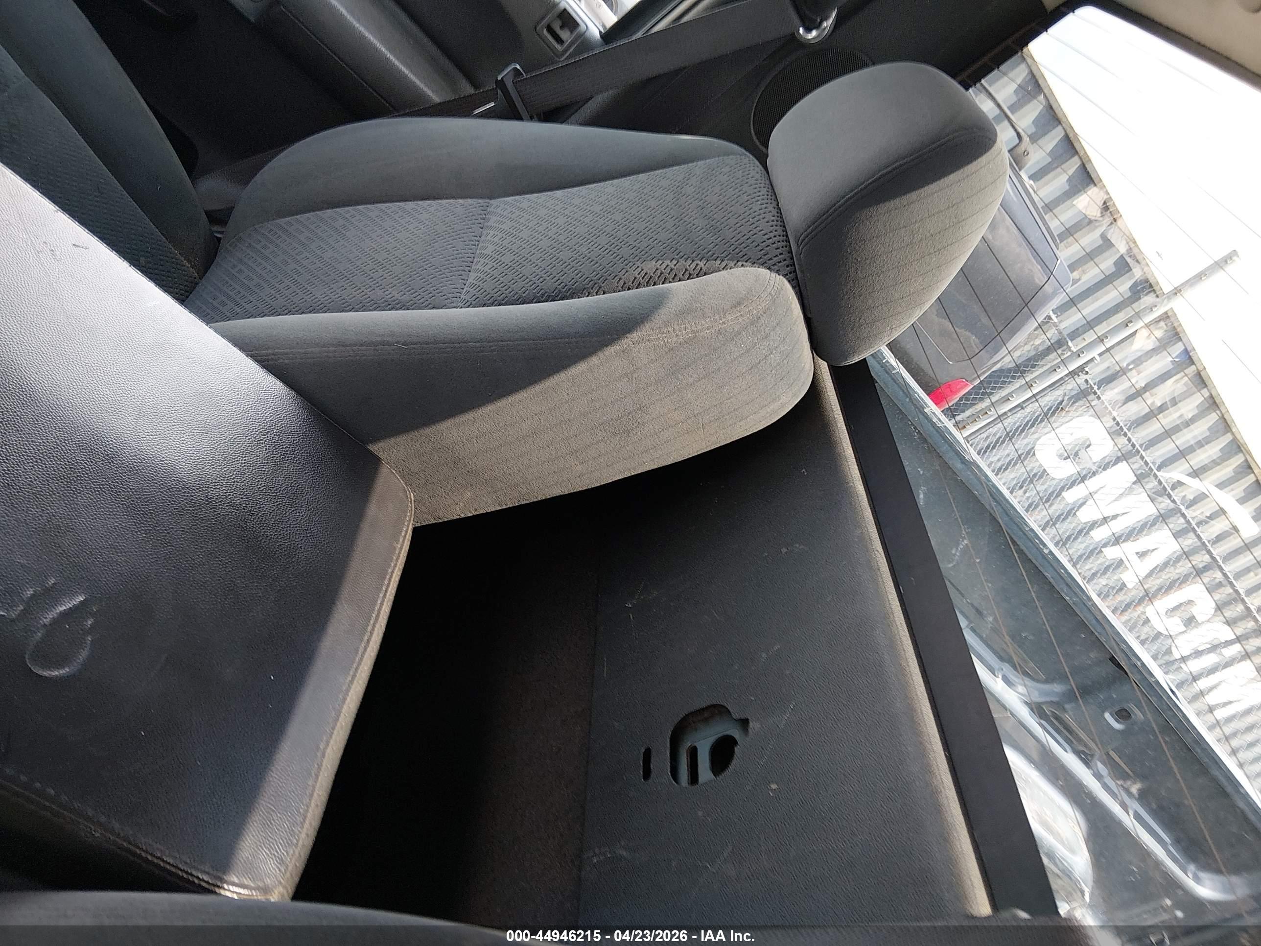 CHEVROLET SILVERADO image 8