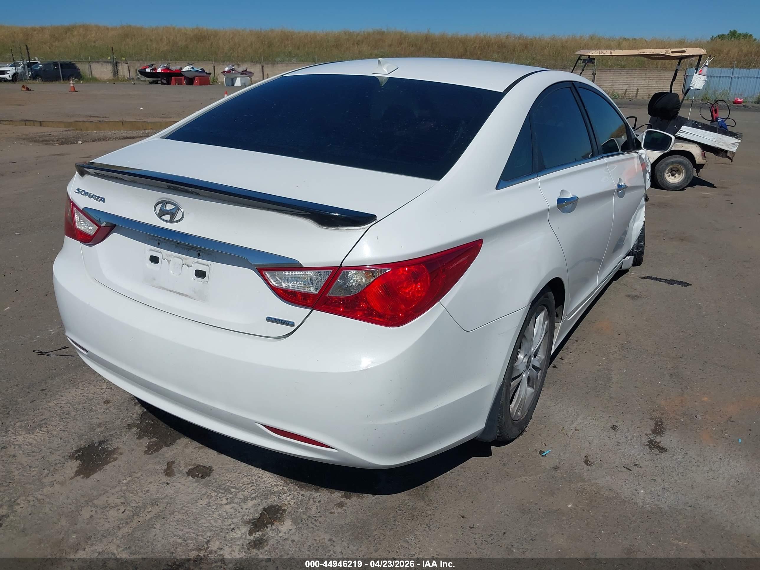 HYUNDAI SONATA image 4