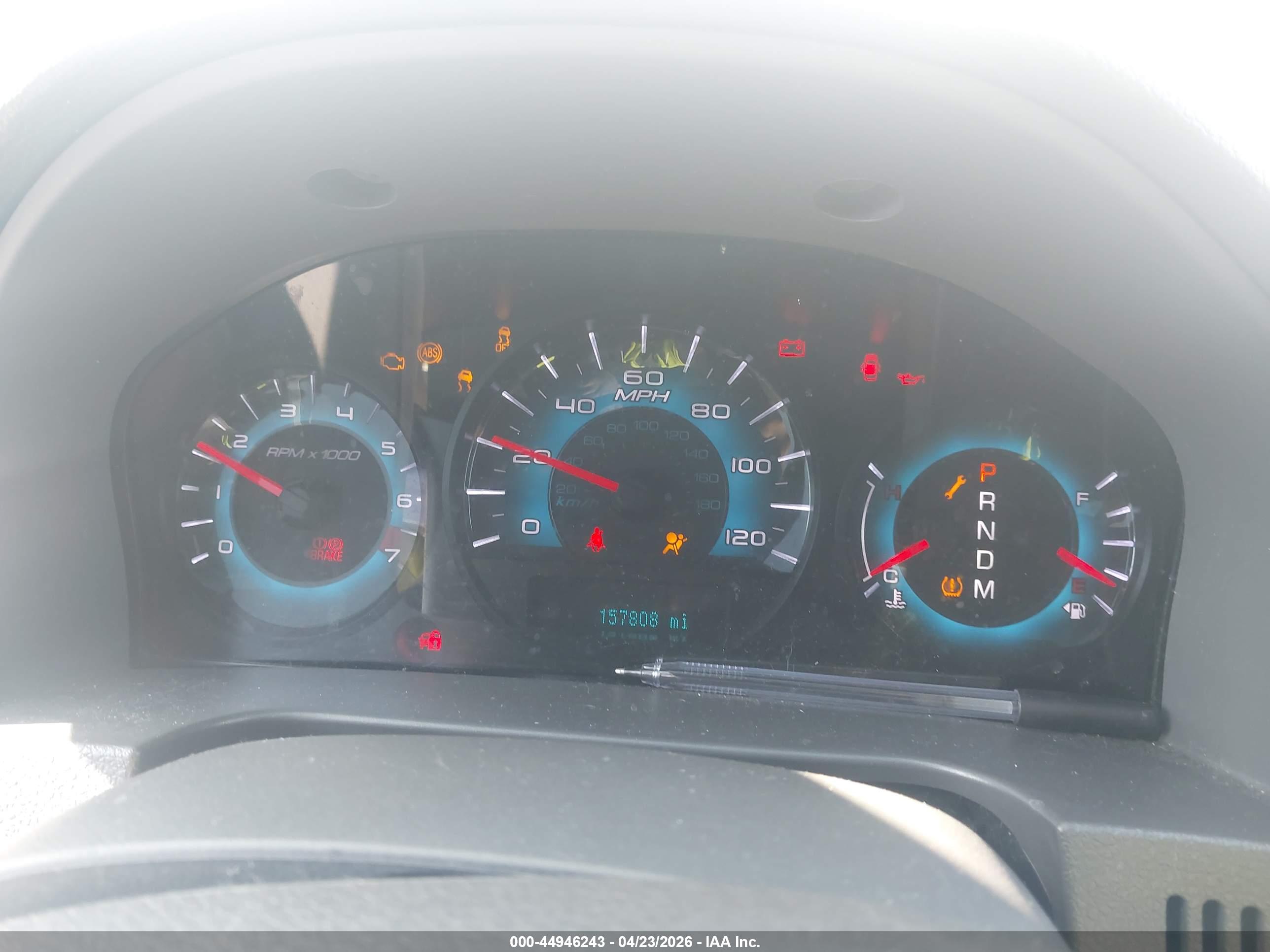 FORD FUSION image 7