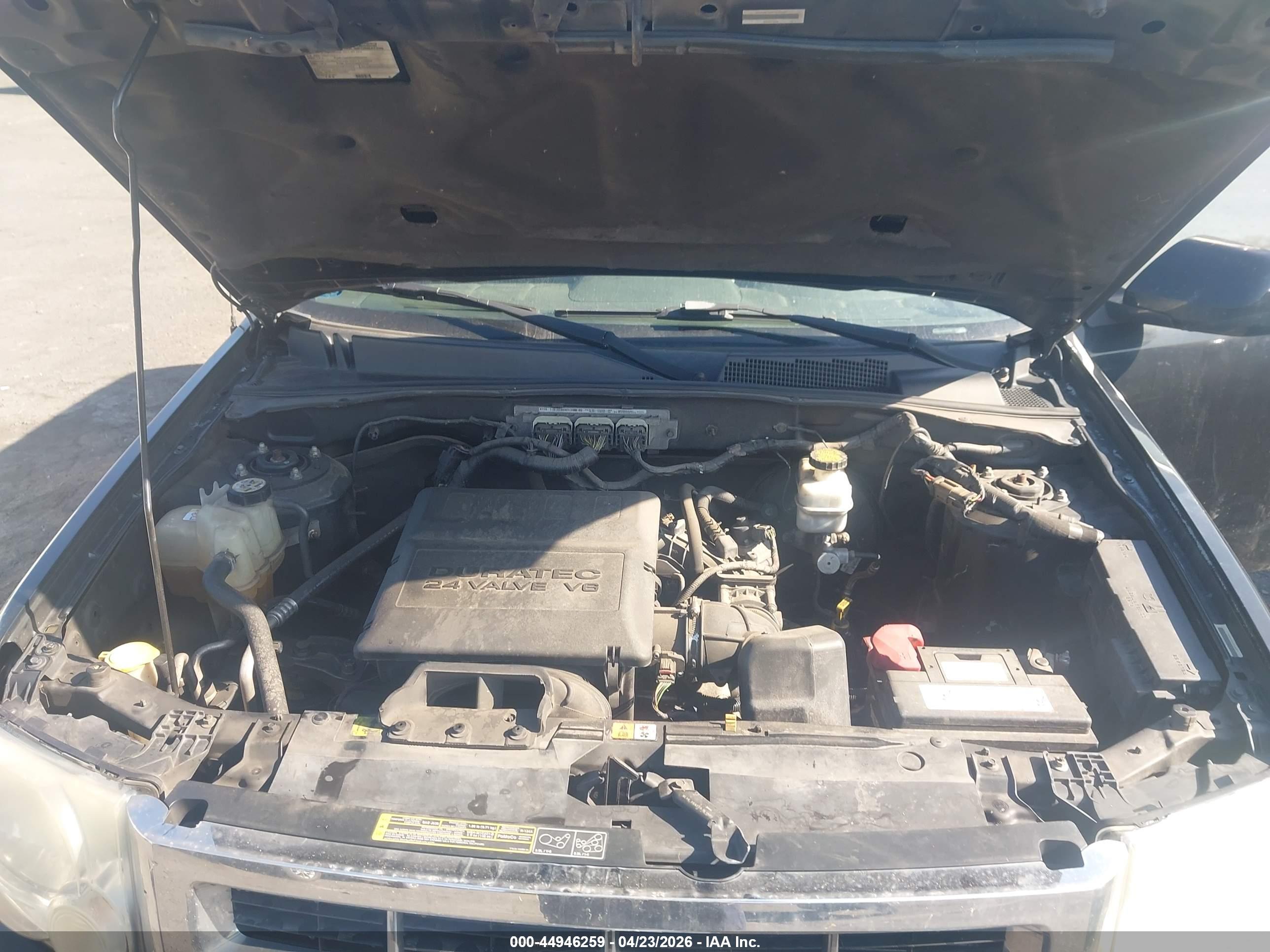 FORD ESCAPE image 10