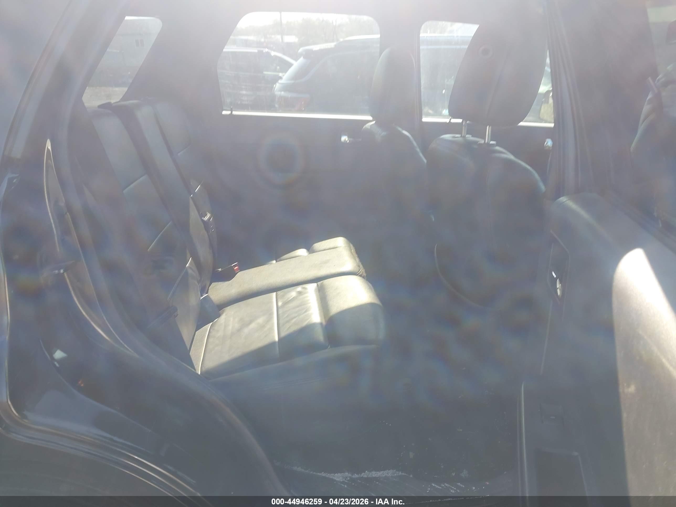 FORD ESCAPE image 8