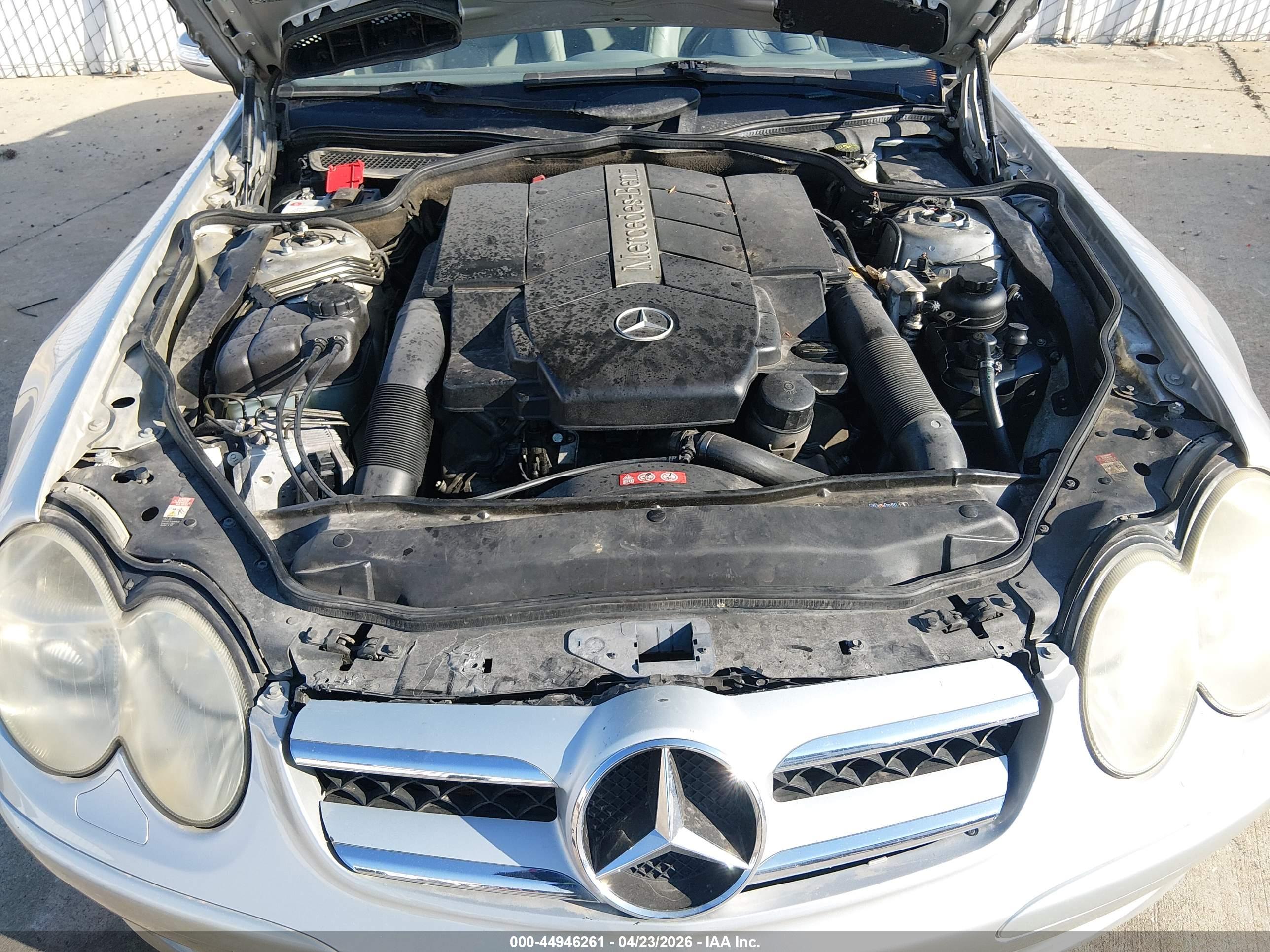 MERCEDES-BENZ SL image 10