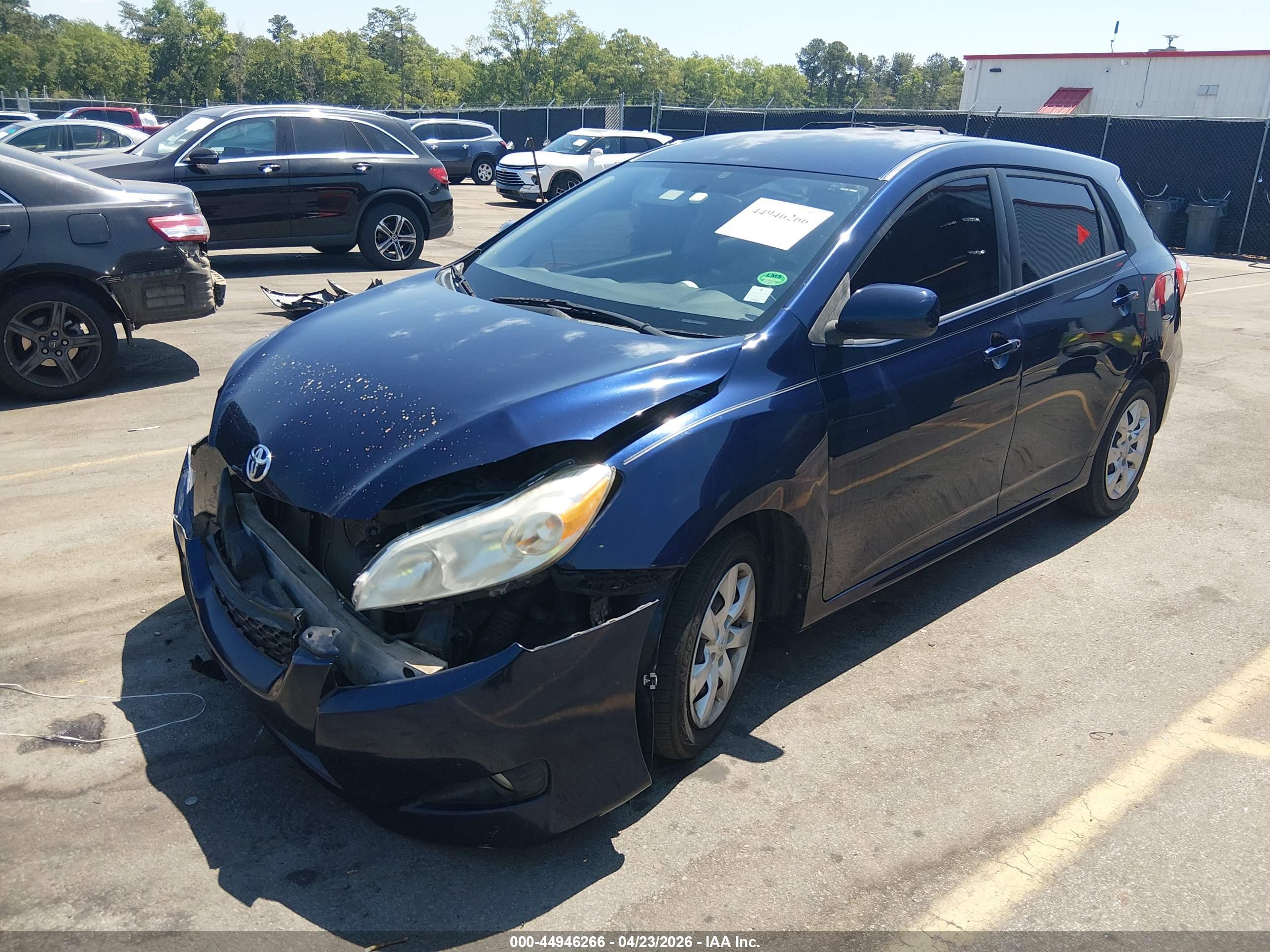 TOYOTA MATRIX image 2