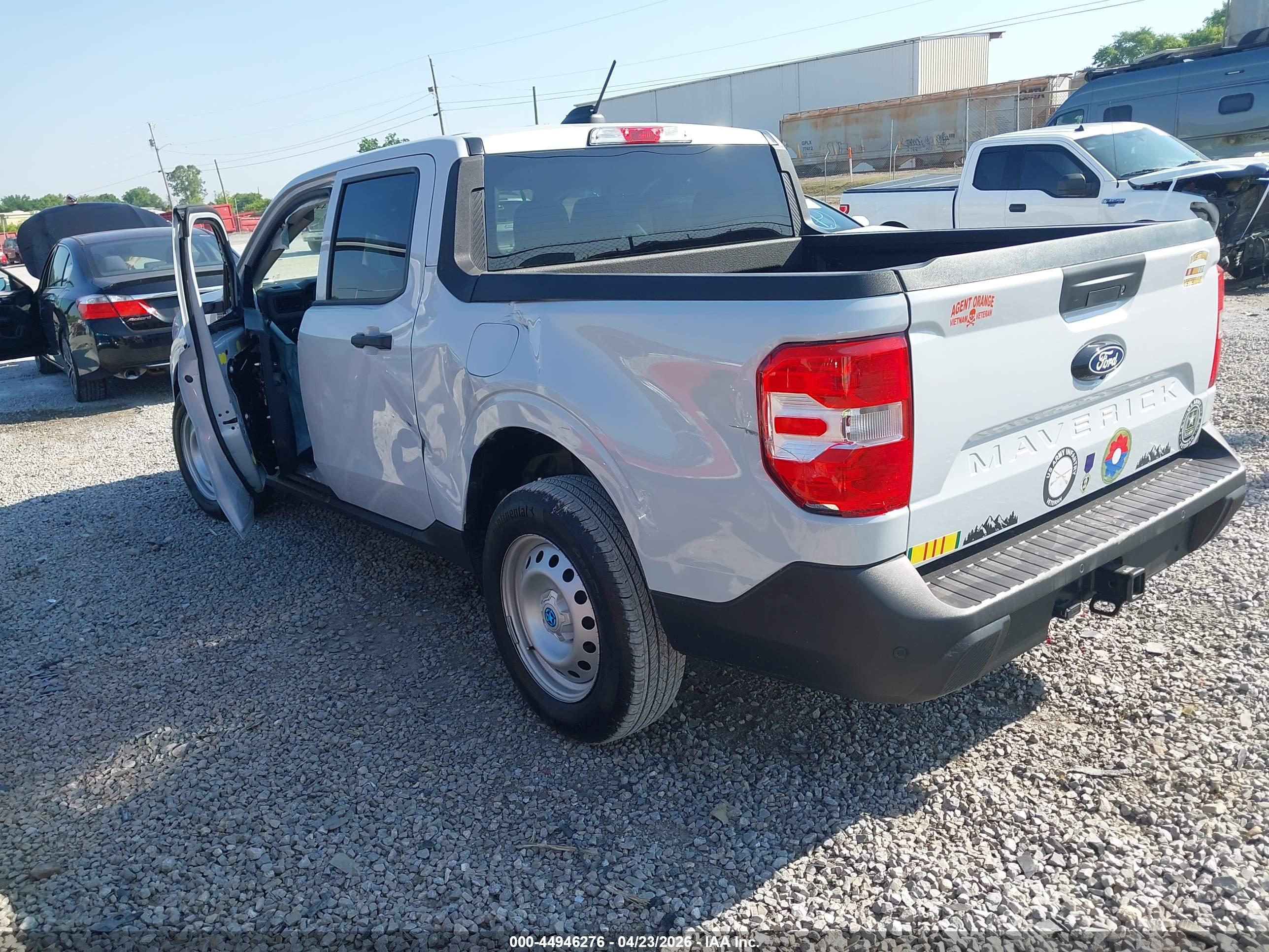 FORD MAVERICK image 3