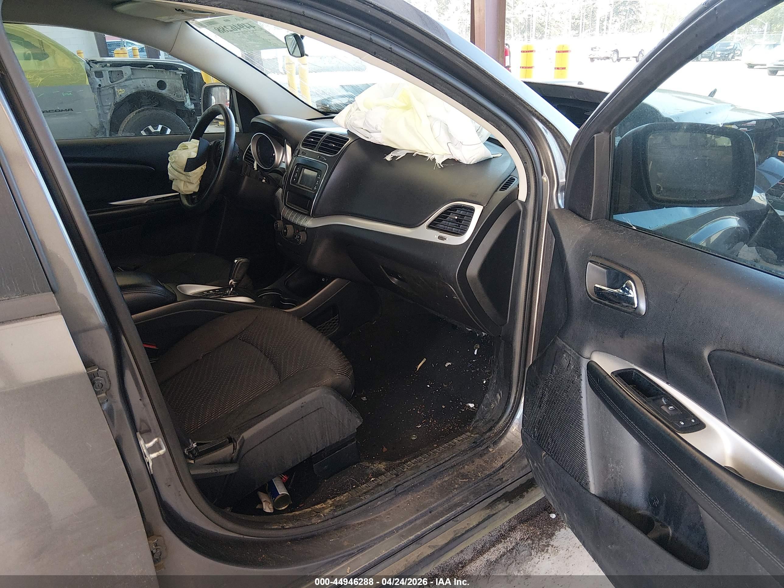 DODGE JOURNEY image 5