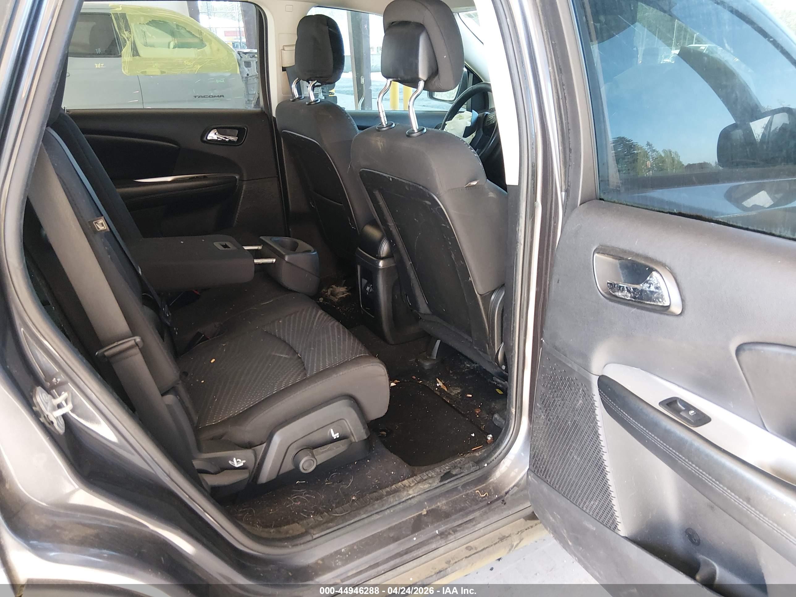 DODGE JOURNEY image 8