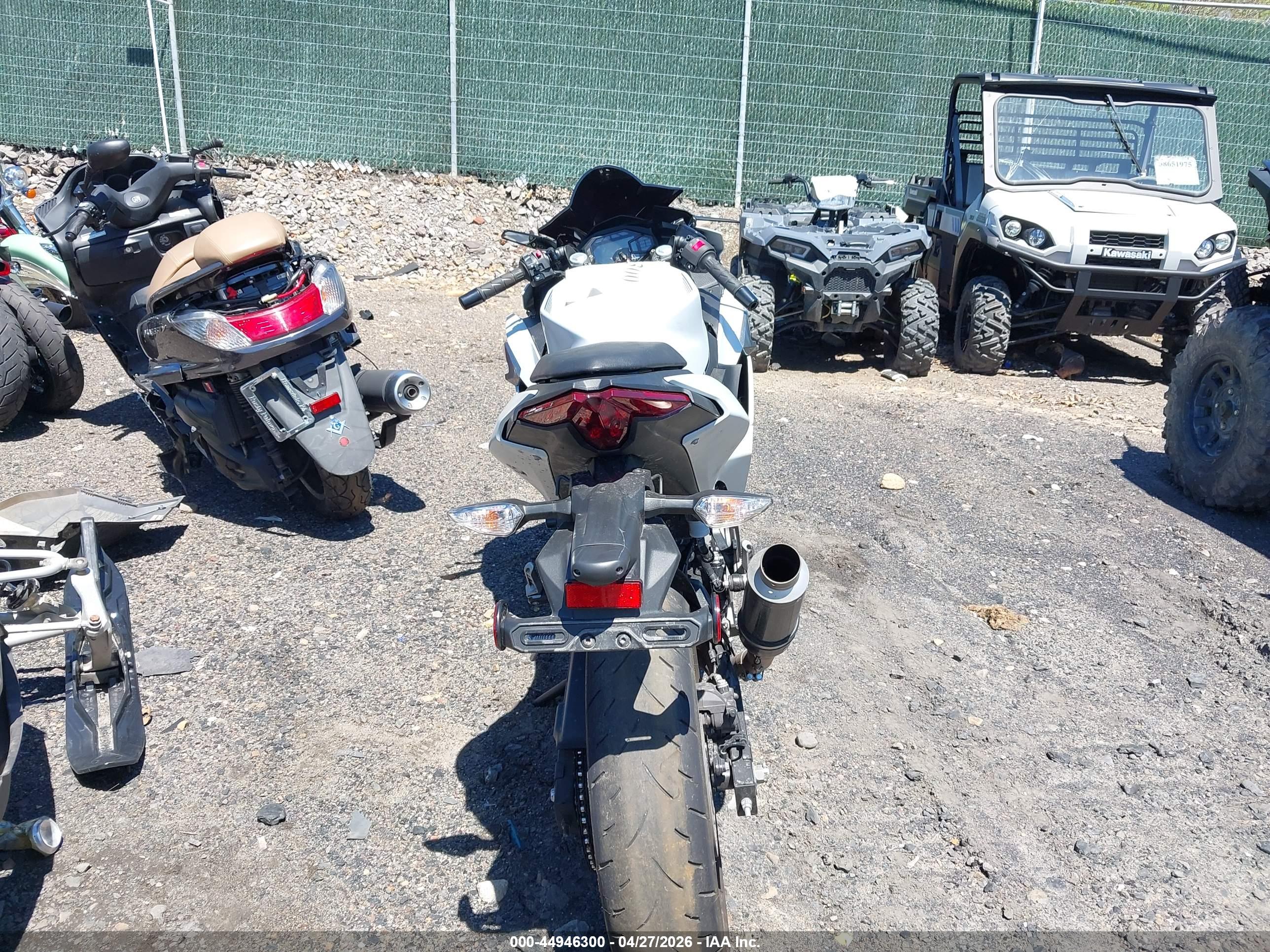KAWASAKI EX500 image 6