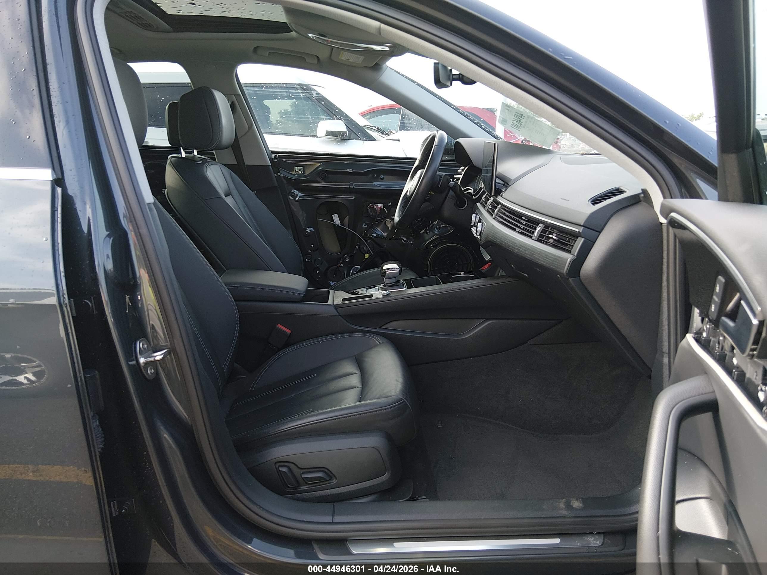 AUDI A4 image 5