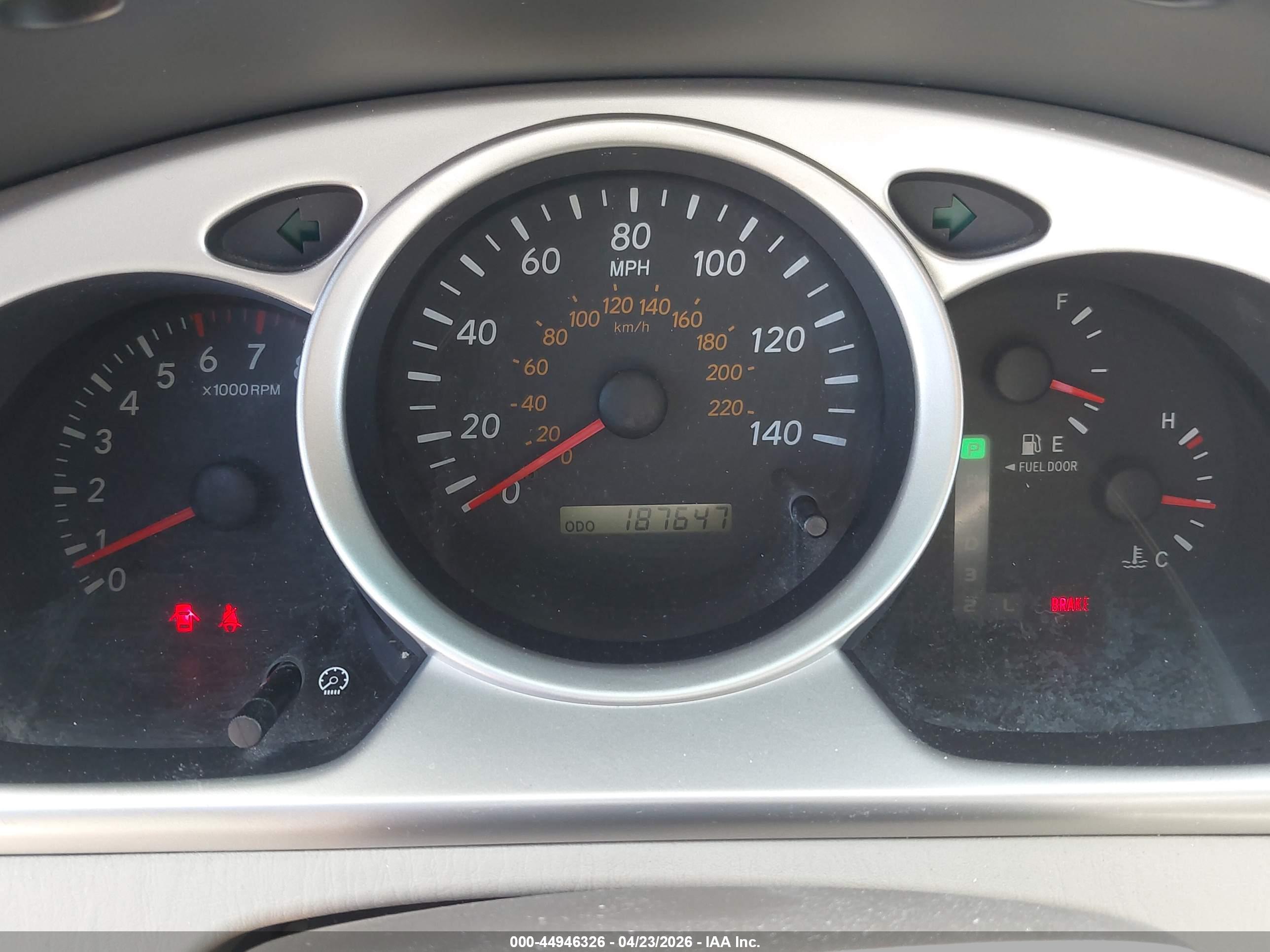 TOYOTA HIGHLANDER image 7