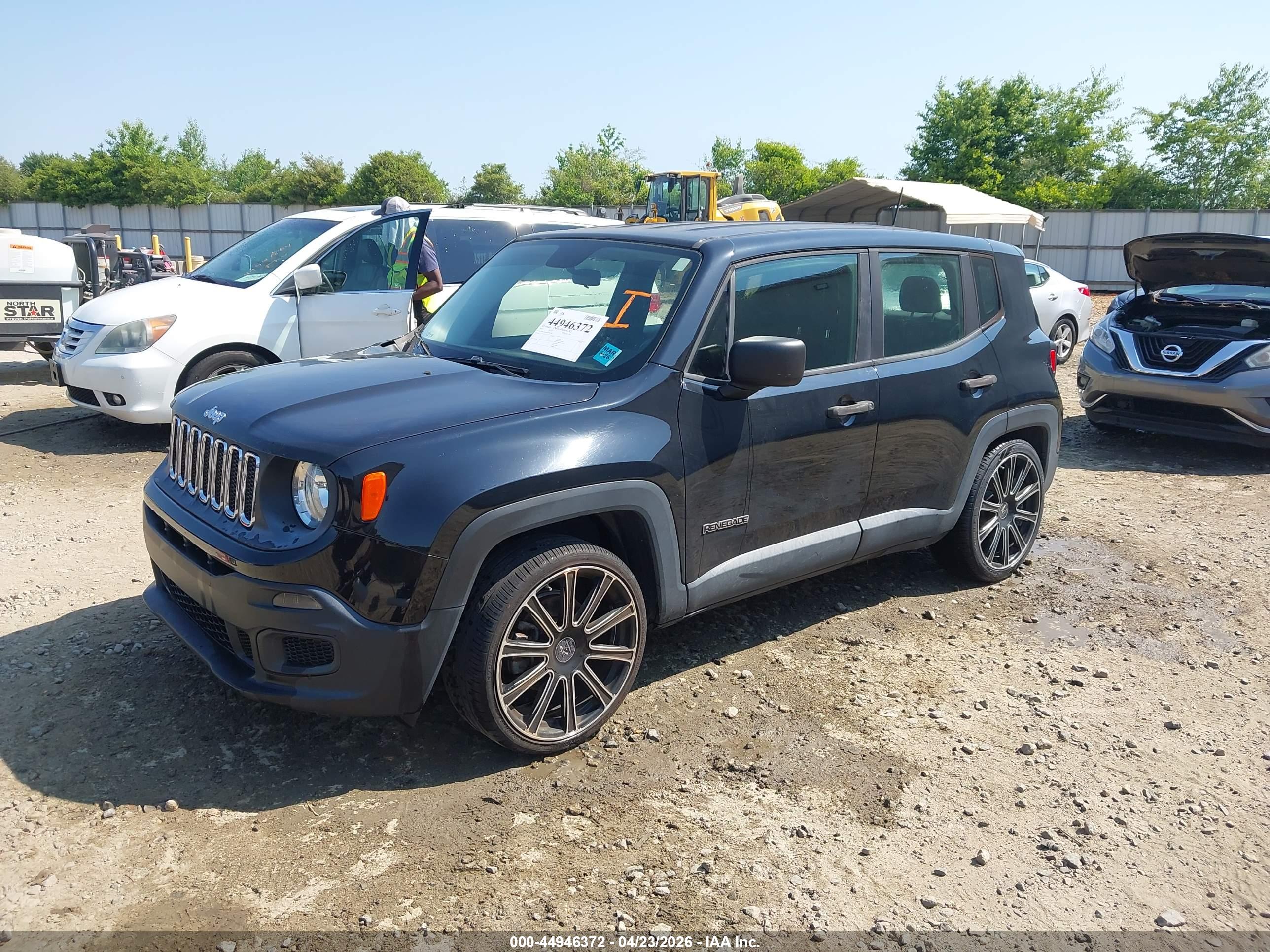 JEEP RENEGADE image 2