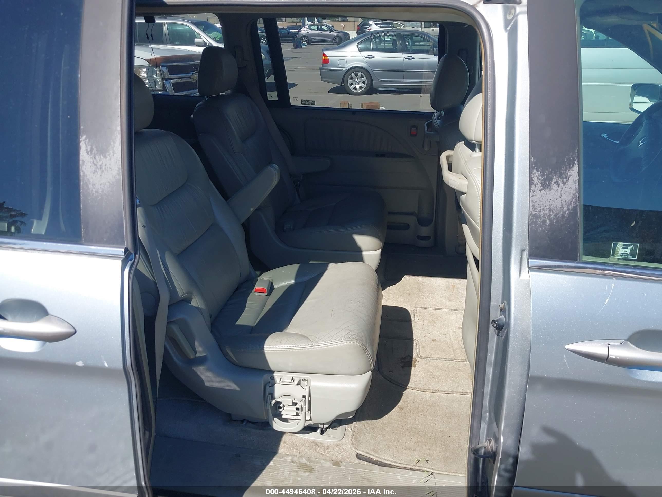 HONDA ODYSSEY image 8