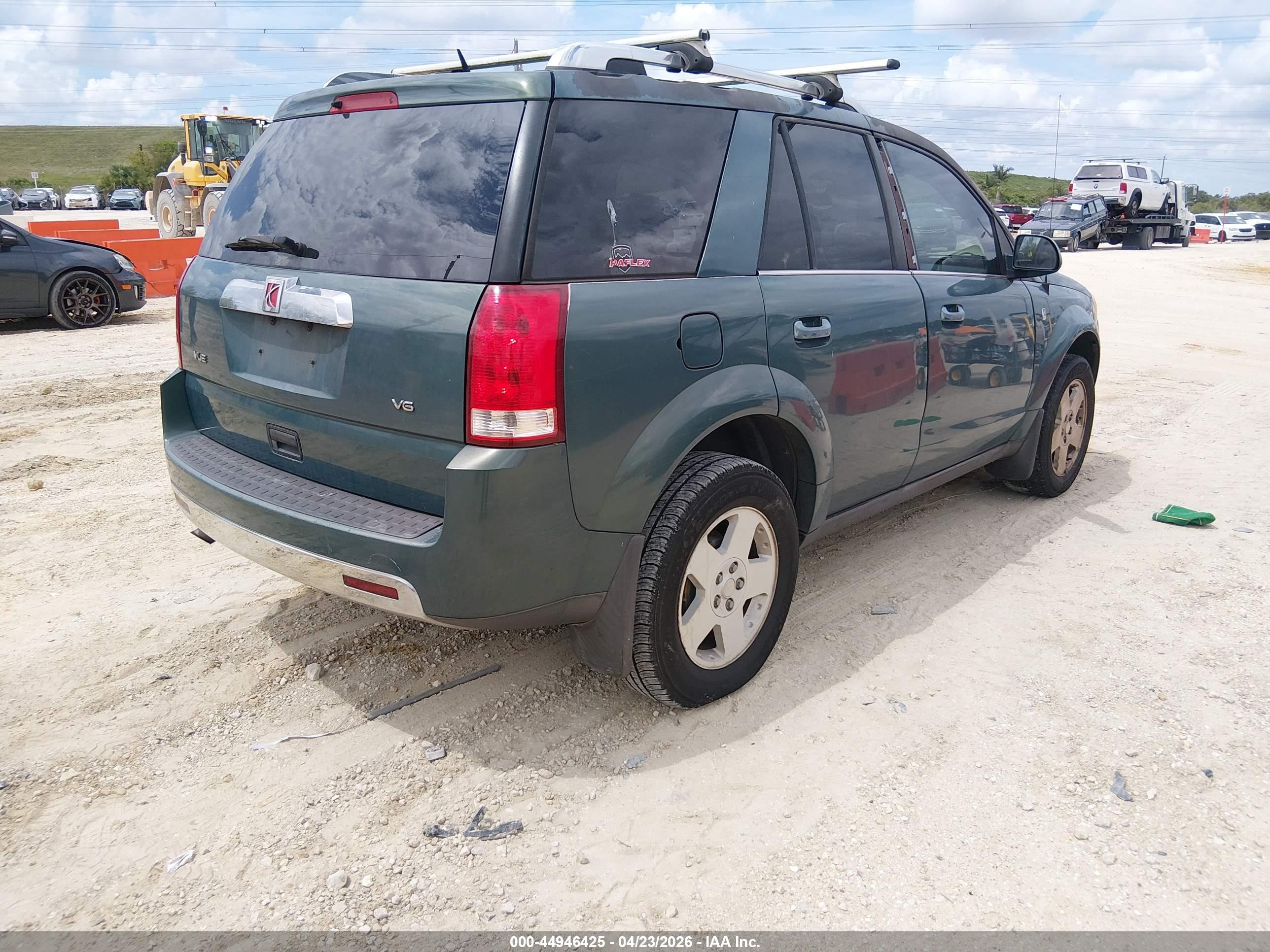 SATURN VUE image 4