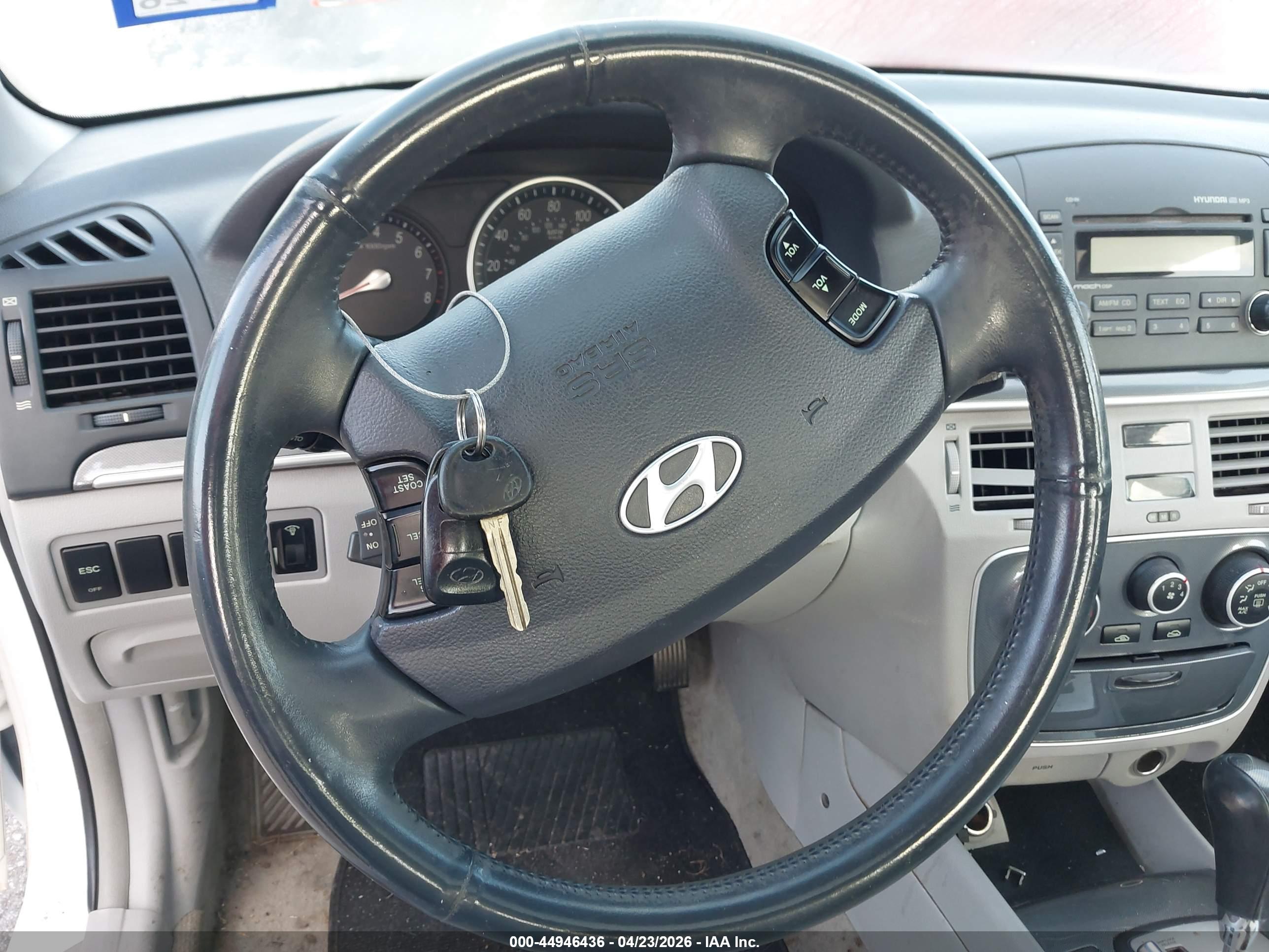 HYUNDAI SONATA image 11