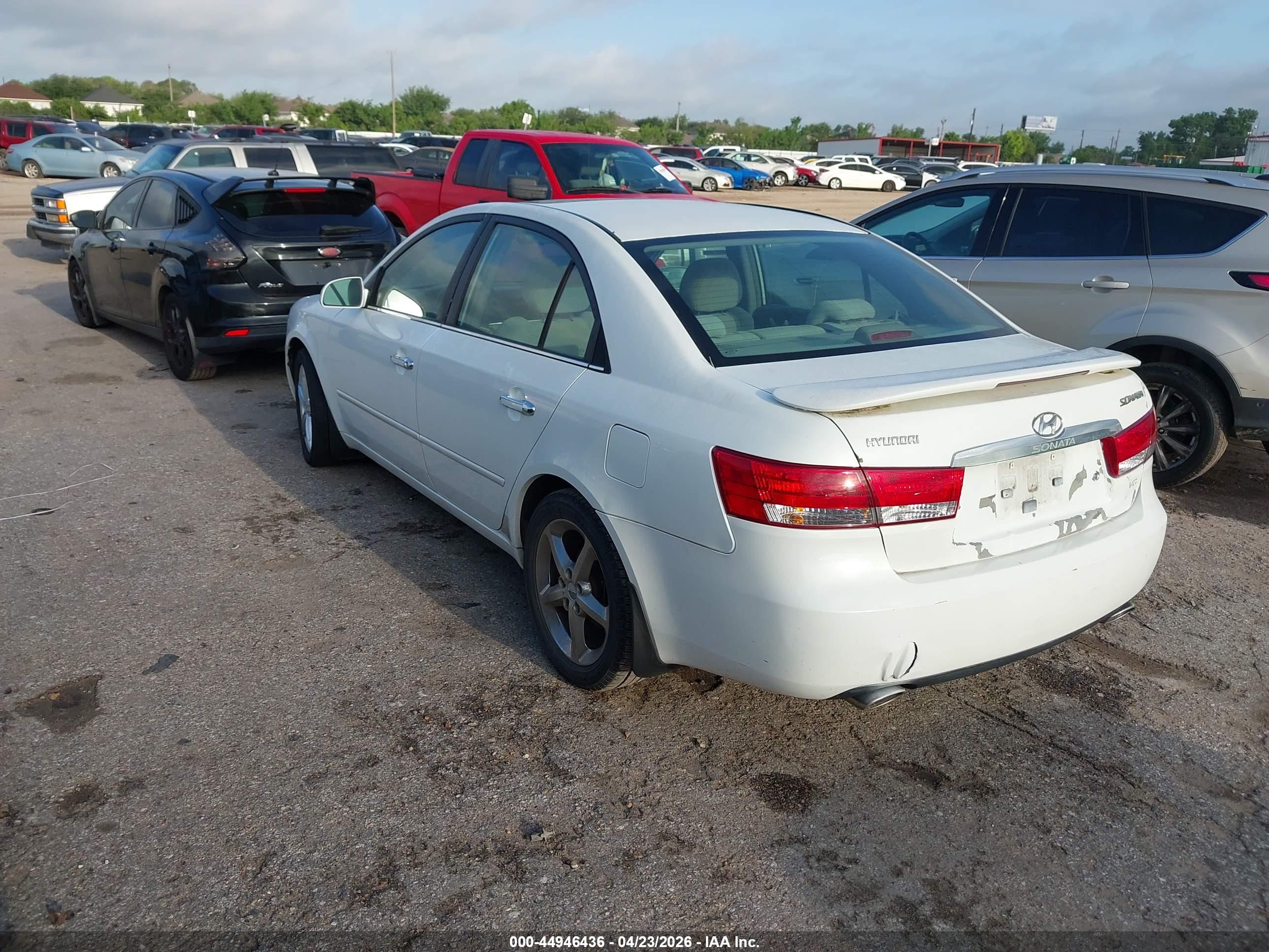 HYUNDAI SONATA image 3